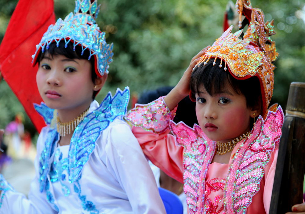 Ananda Pagoda Festival, por GERARD DECQ