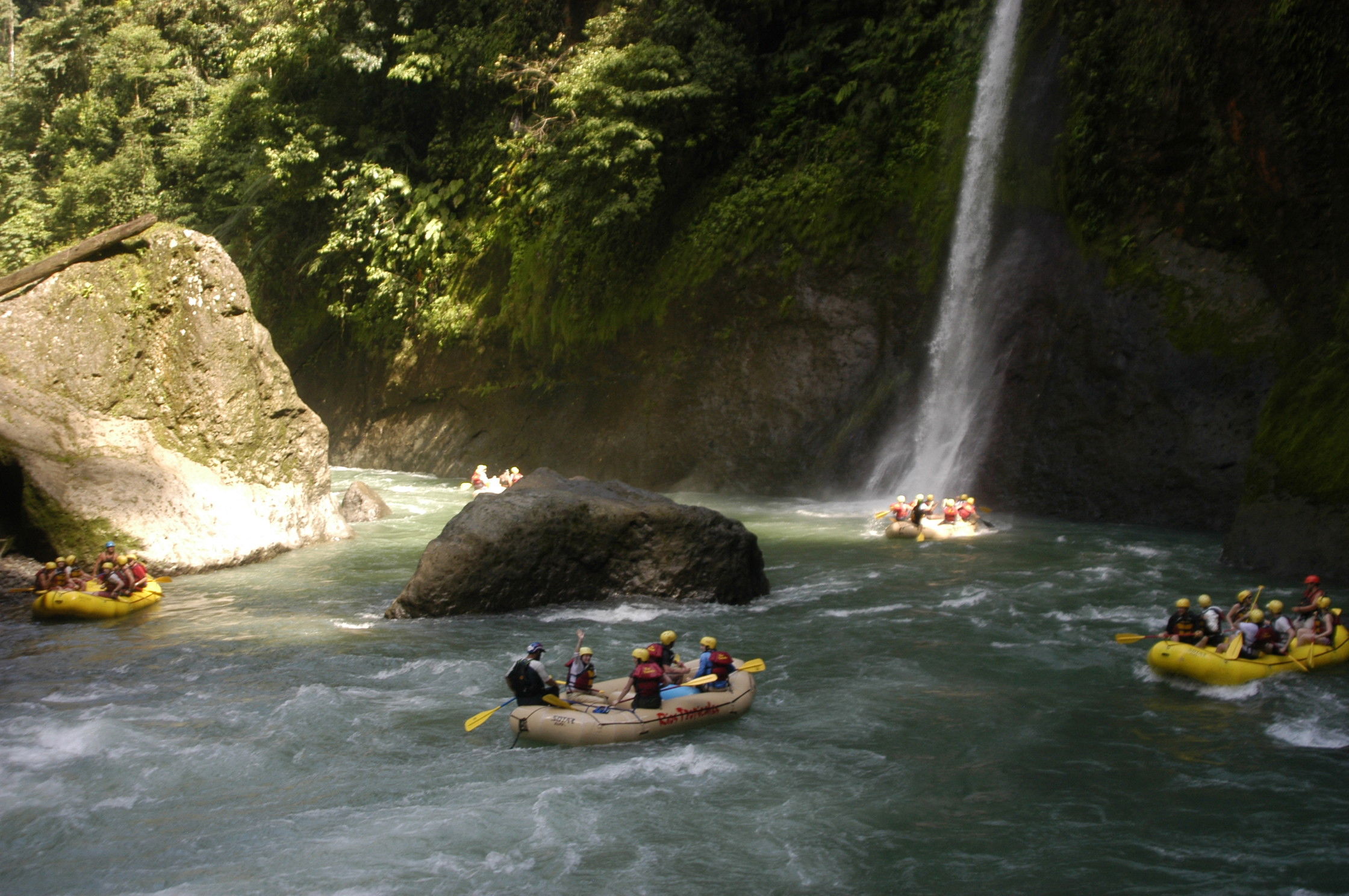 Rio pacuare, por pablo requejo