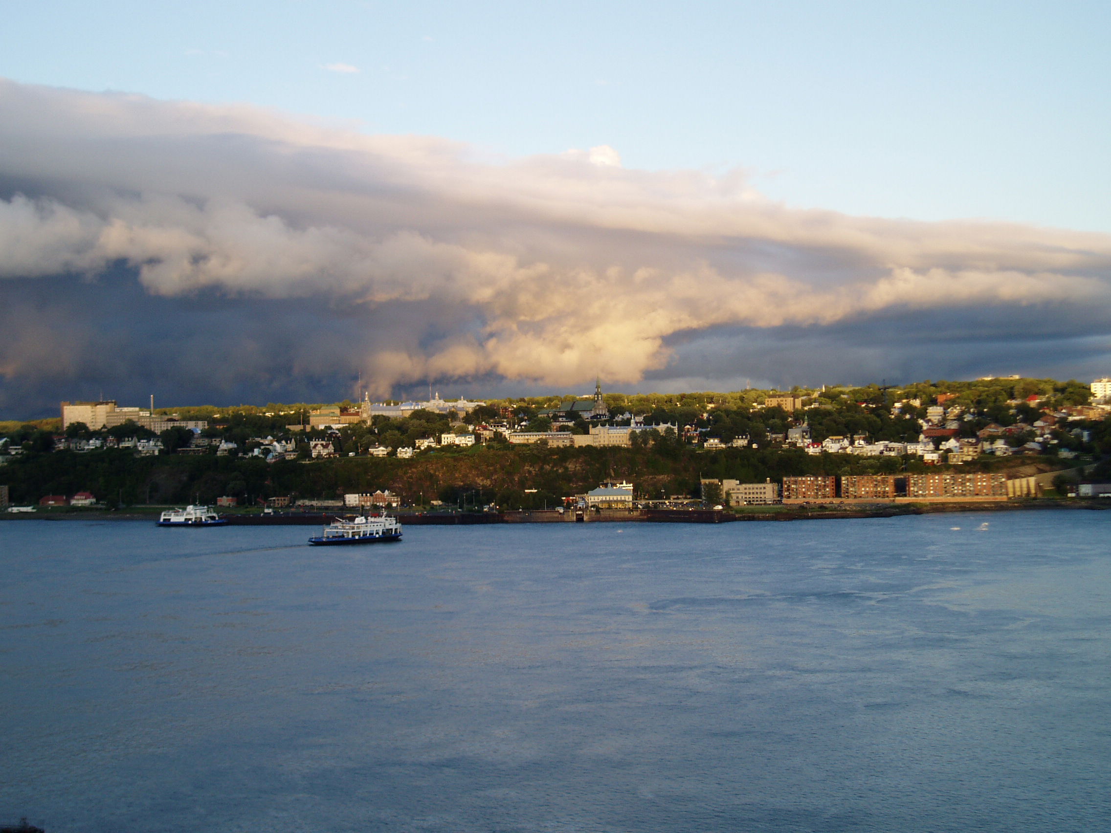 Lévis, por ccbez