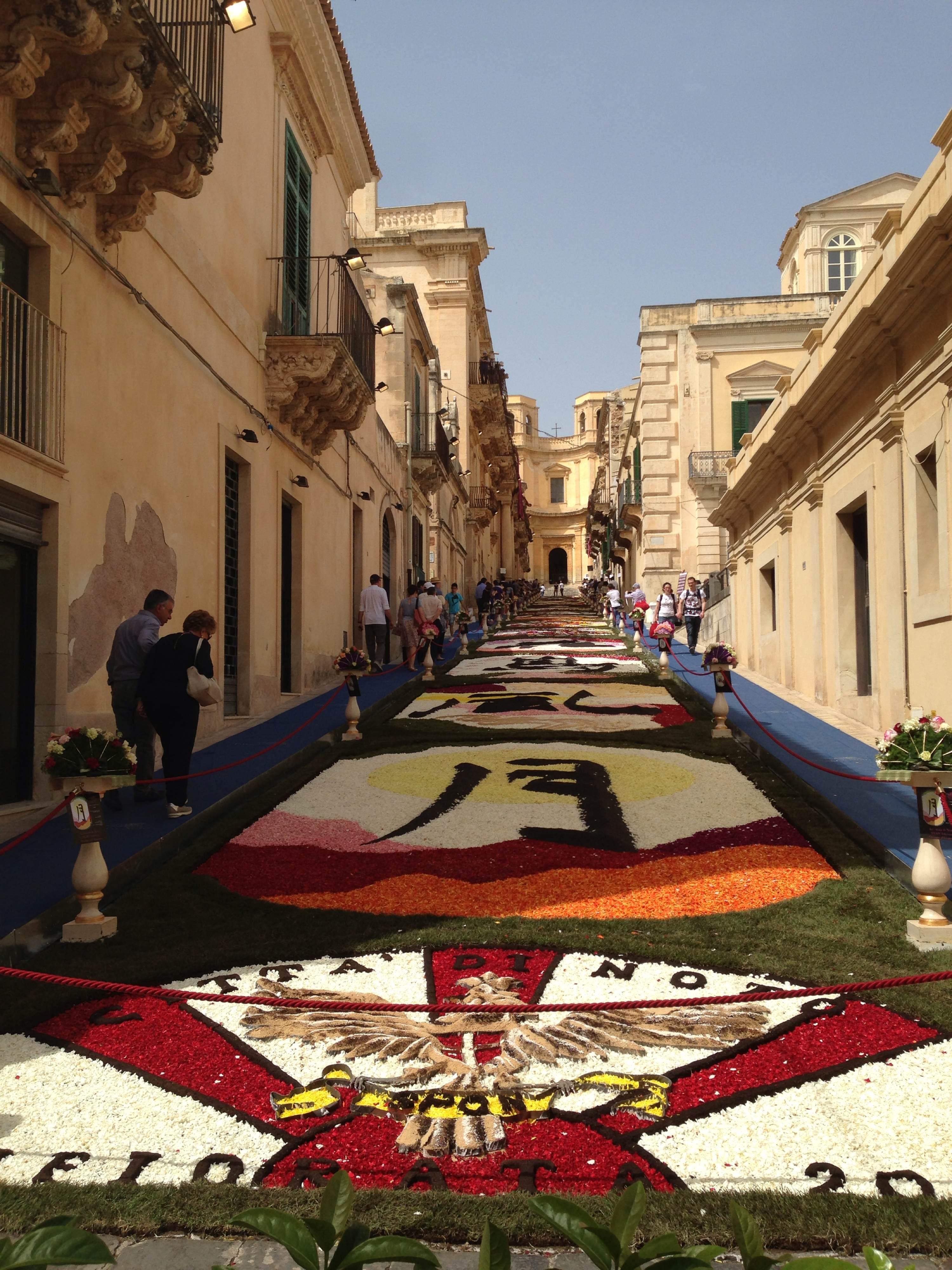 Noto de Sicilia, por Pierangela la Mantia