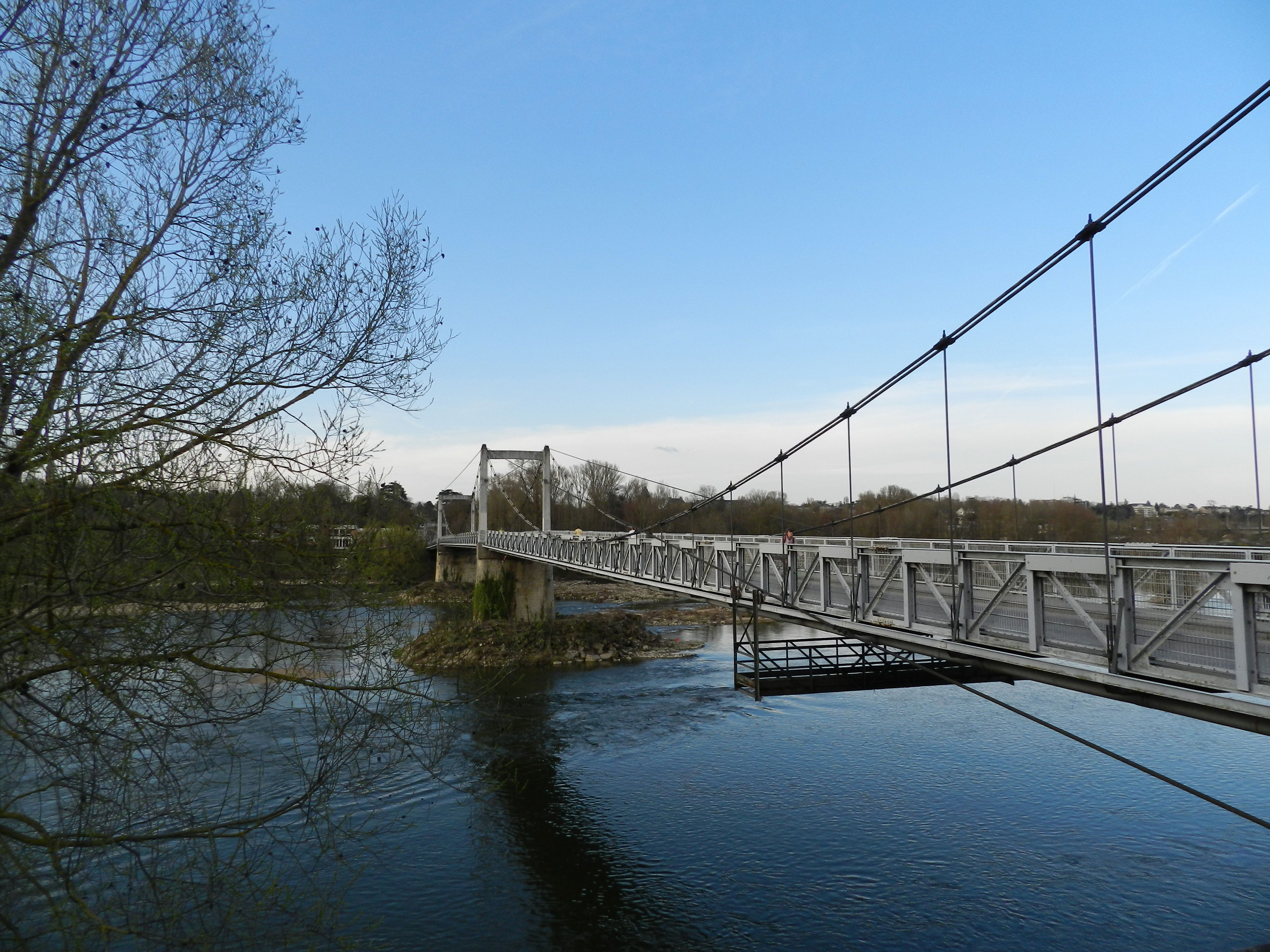 Puente Saint Symphorien, por TiffG