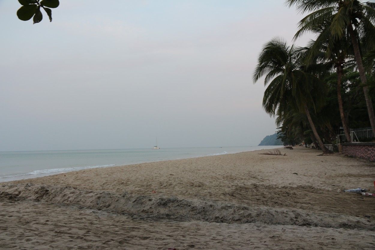 Sai Khao Beach, por Marilo Marb