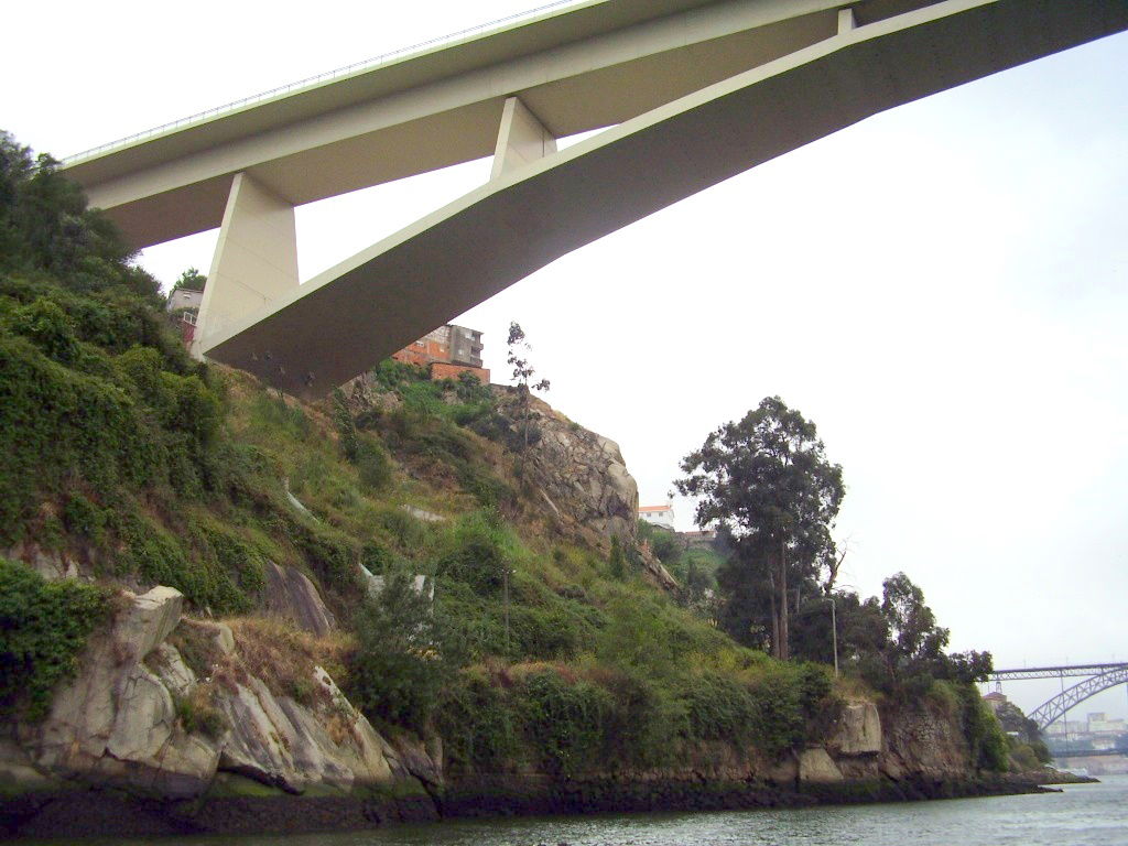 Puente Infante D. Henrique, por Lala