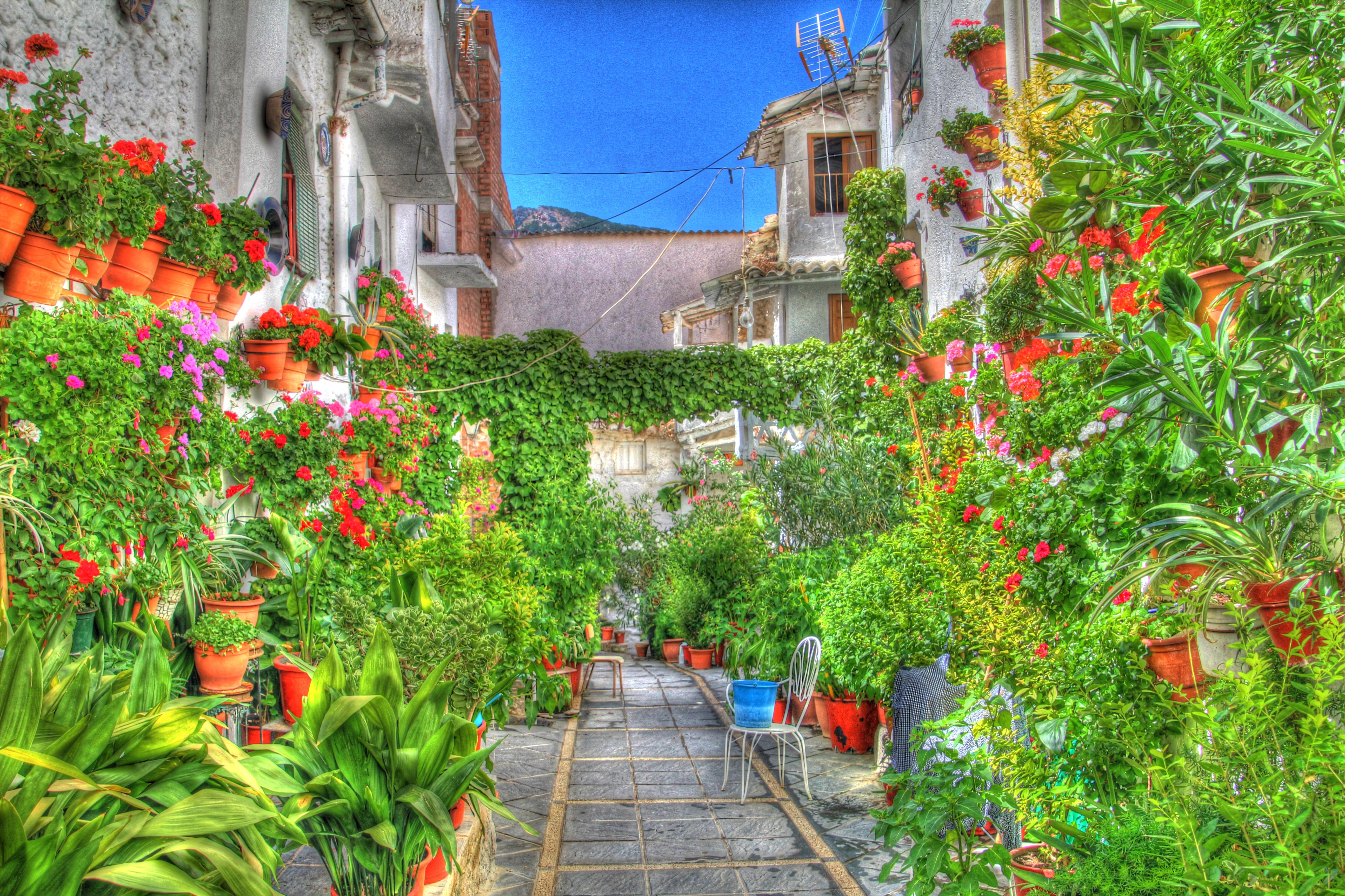 Descubre los encantos de los pueblos en Comarca de Vega de Granada