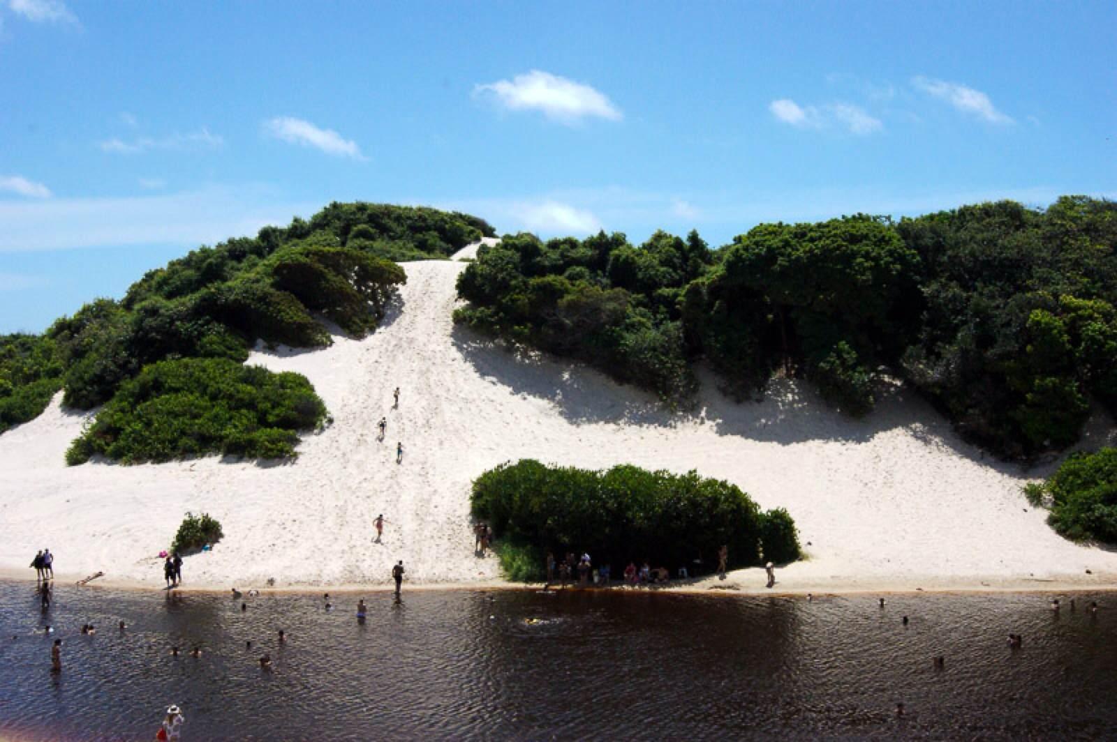 Lago da Coca Cola, por Antonio Athayde