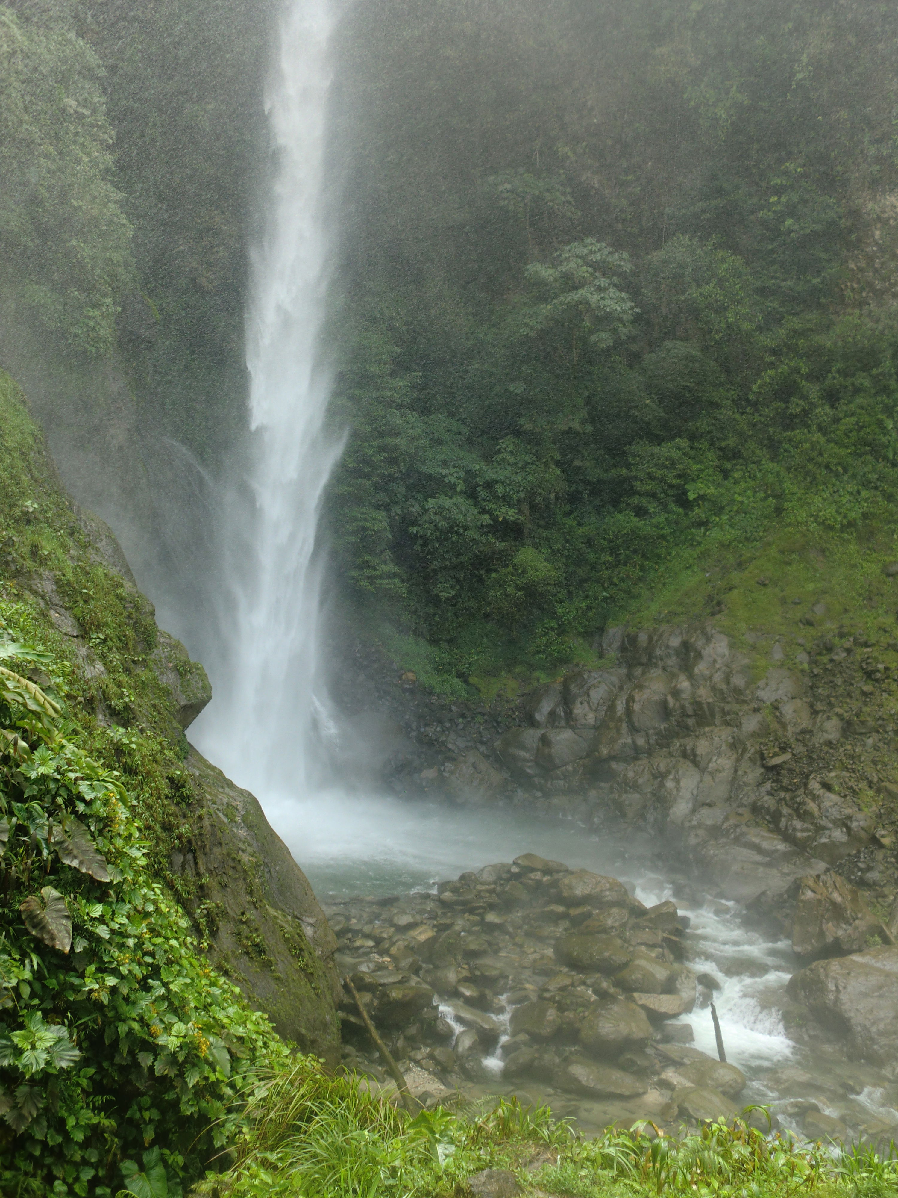 Cascada machay baños, por moises cordoba 