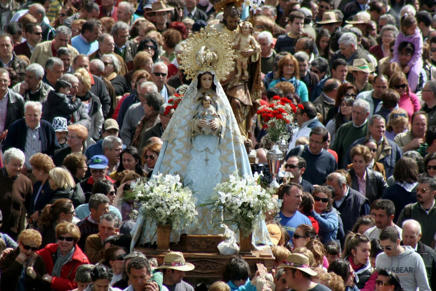 Fiestas de Mayo, por Ayuntamiento Villamayor de Calatrava