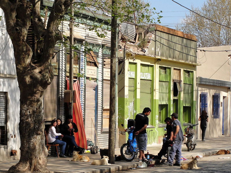 Calle Nueva York en Berisso, por Dario Granato