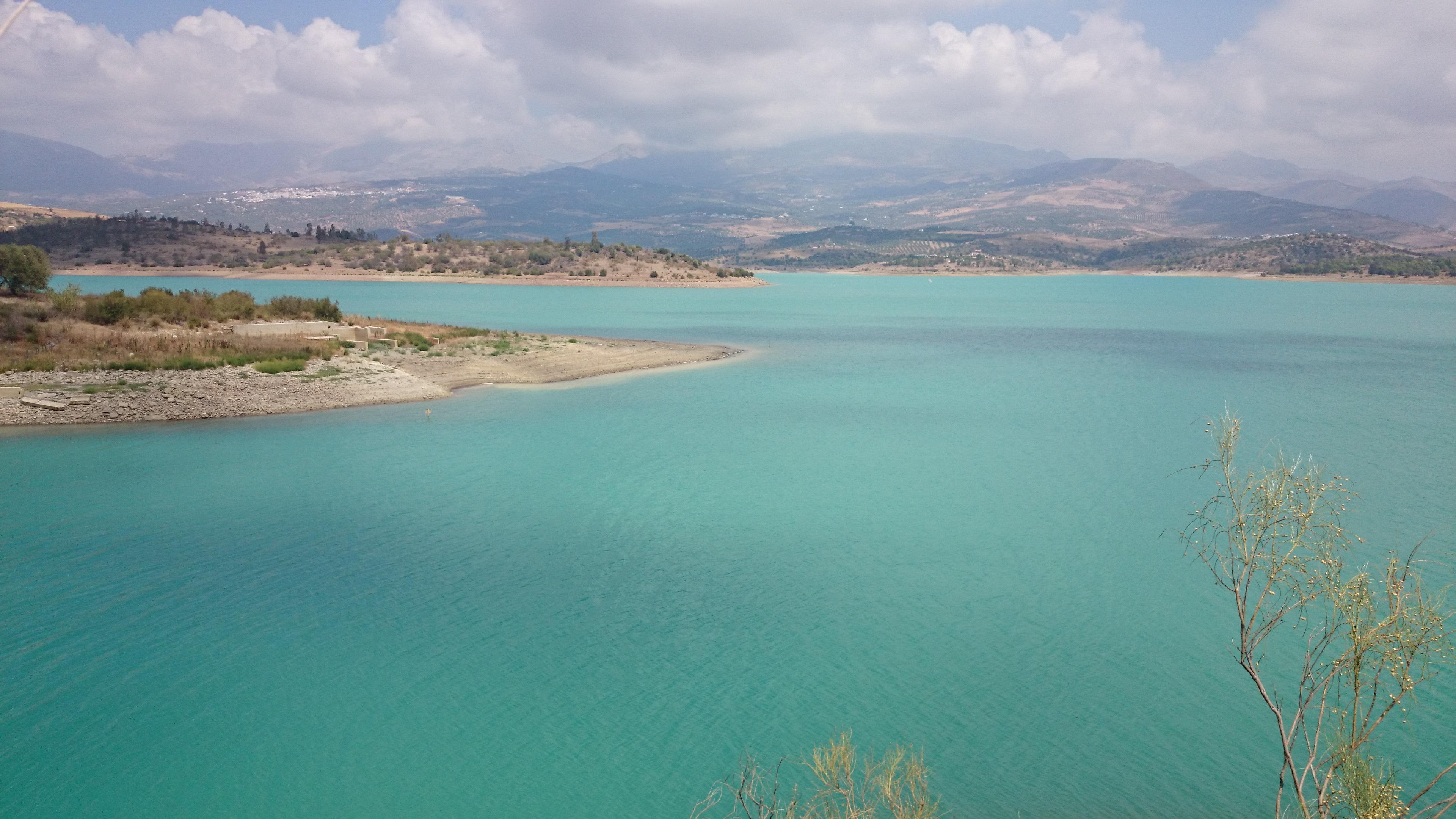 Pantano de la Viñuela, por Antonio Ruiz
