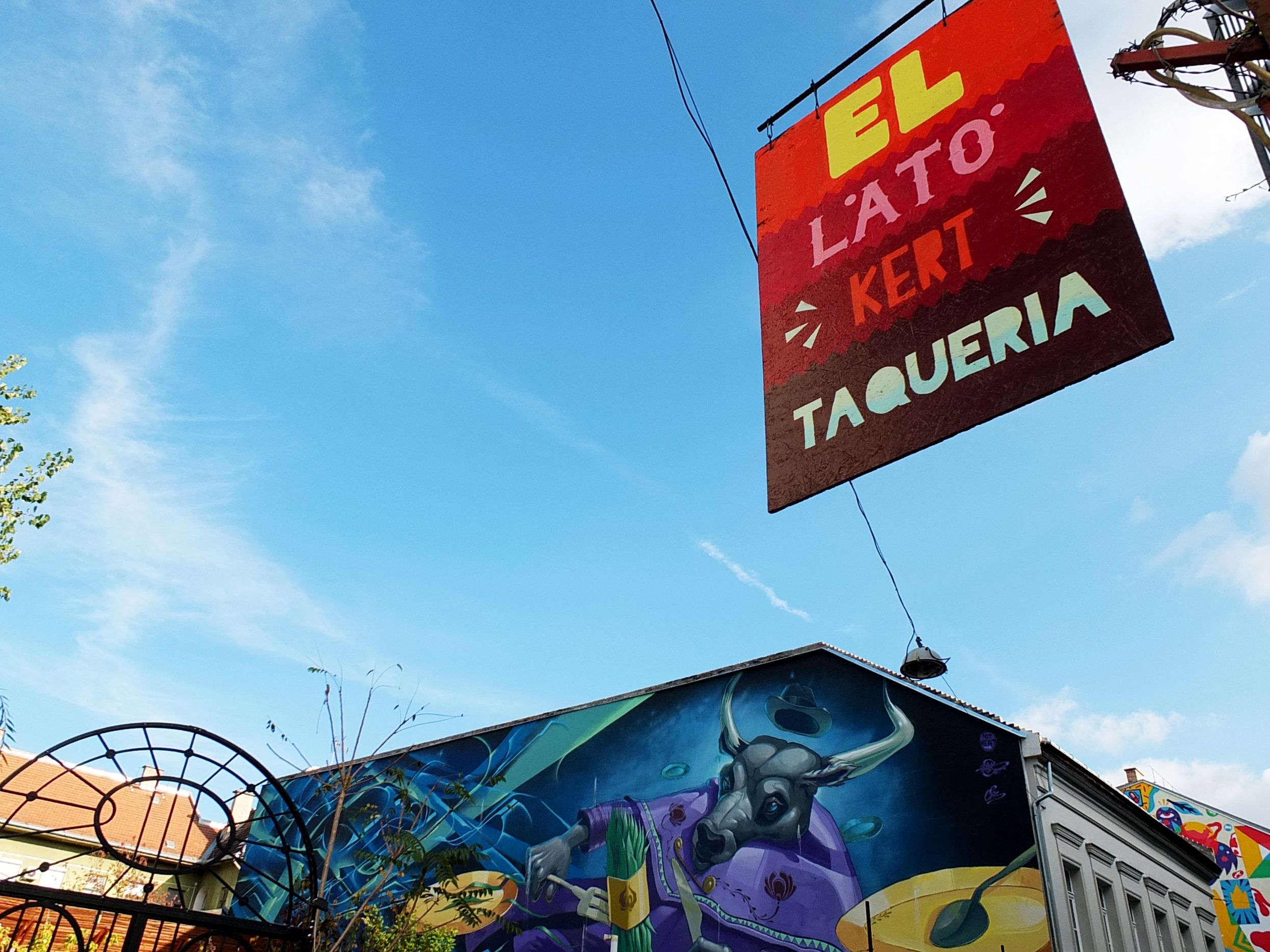 Ellato Kert & Taqueria, por Chris Pearrow