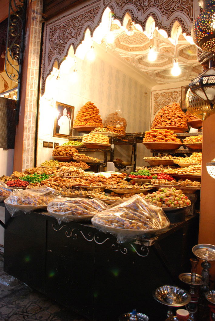 Tiendas de dulces árabes en Marrakech, por Reconquista