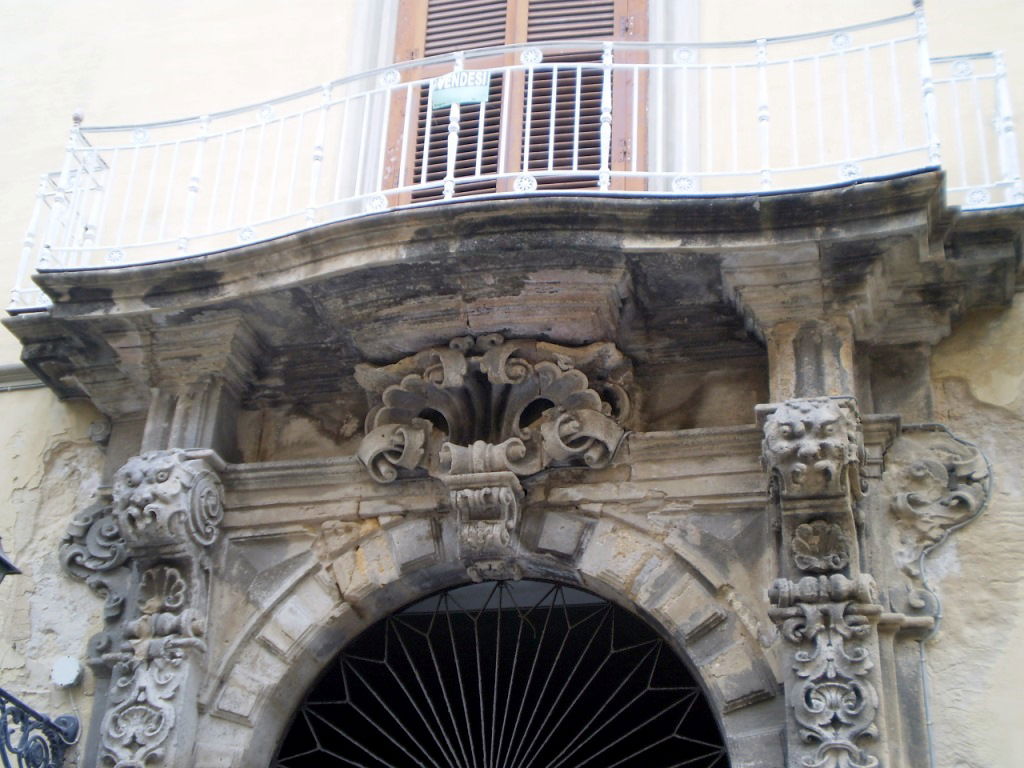 Palacio Manzo, por Gorgonita