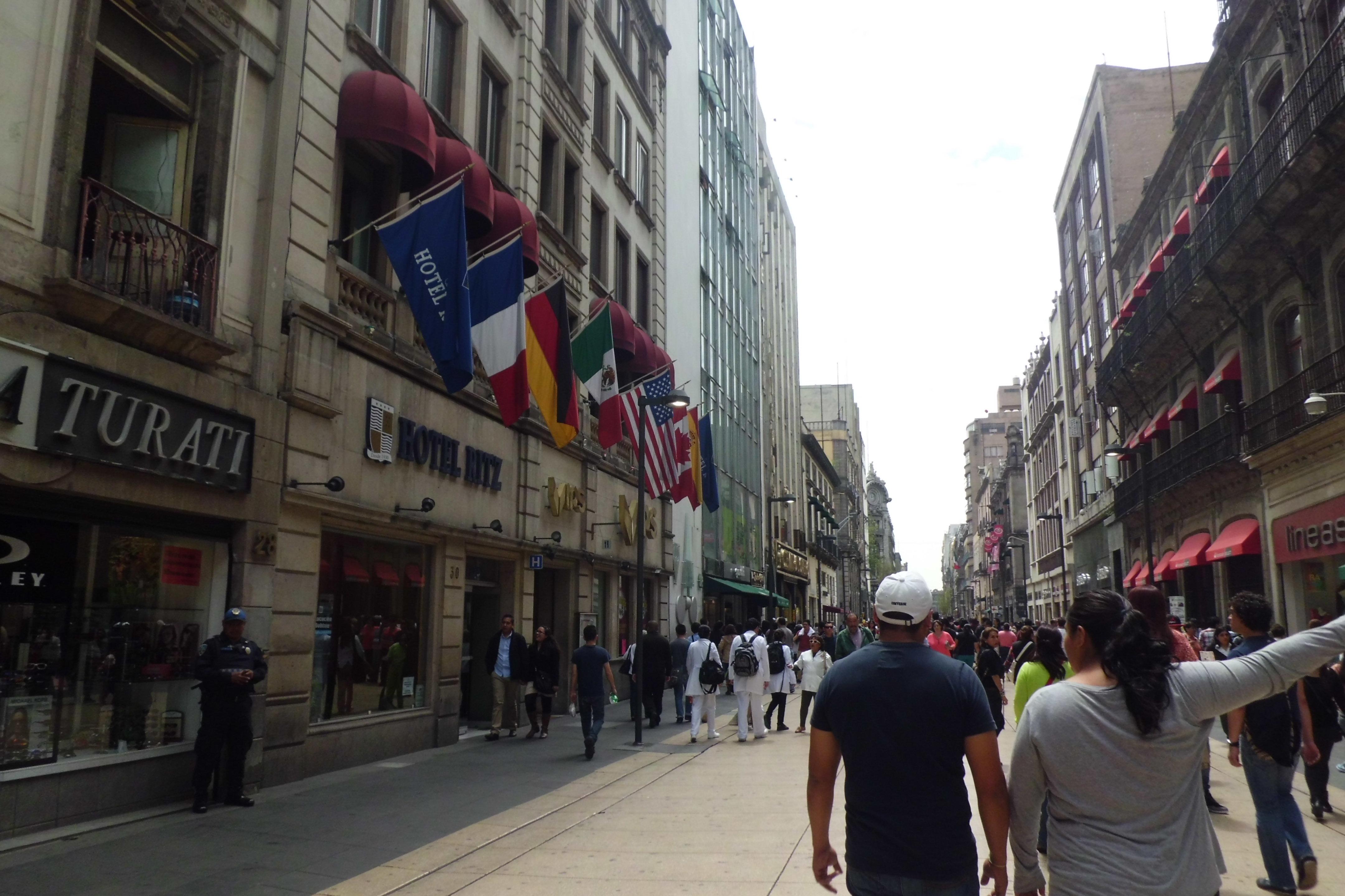 Corredor Peatonal (Calle Francisco I. Madero), por Pita Hernandez
