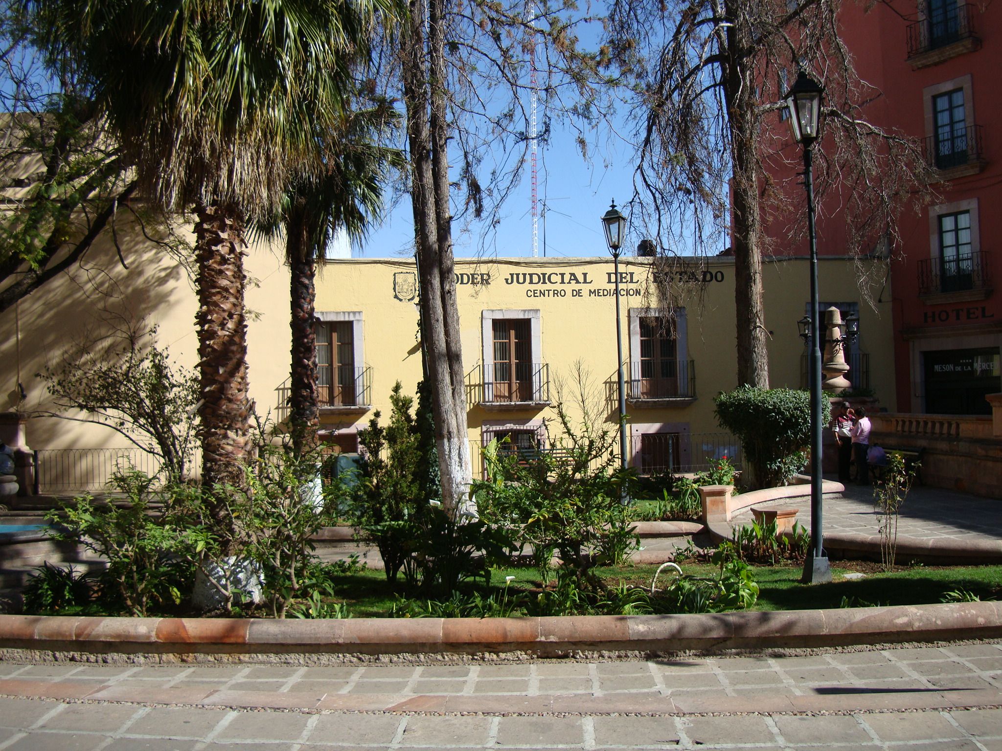 Jardín Juárez, por Carlos Chávez Cámara