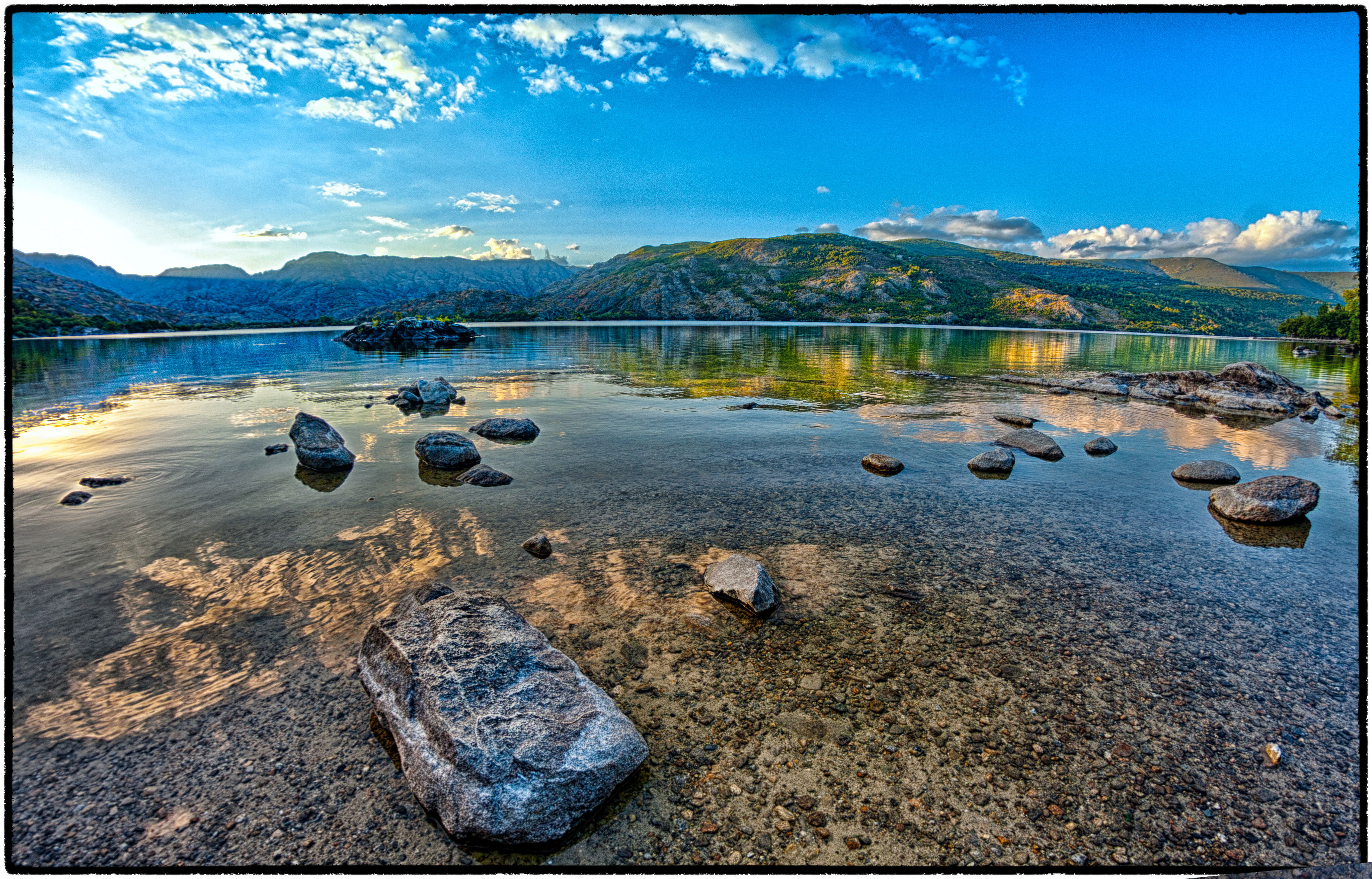 Descubriendo los encantos de los pueblos en Sanabria y su belleza única