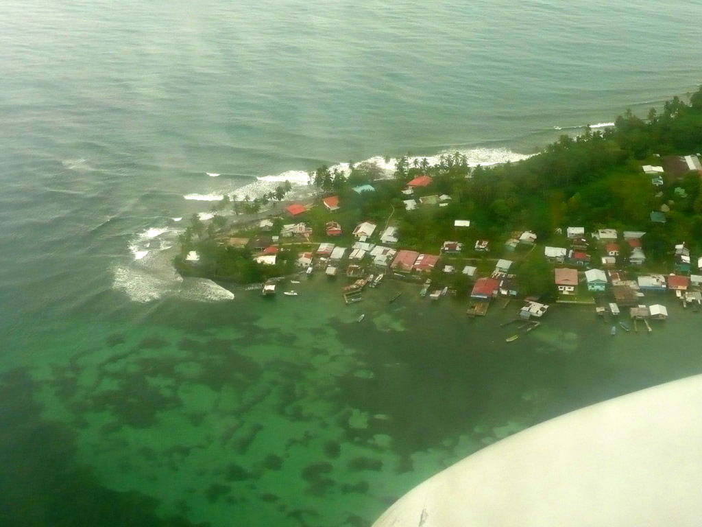 Aeropuerto de Bocas del Toro, por naxos