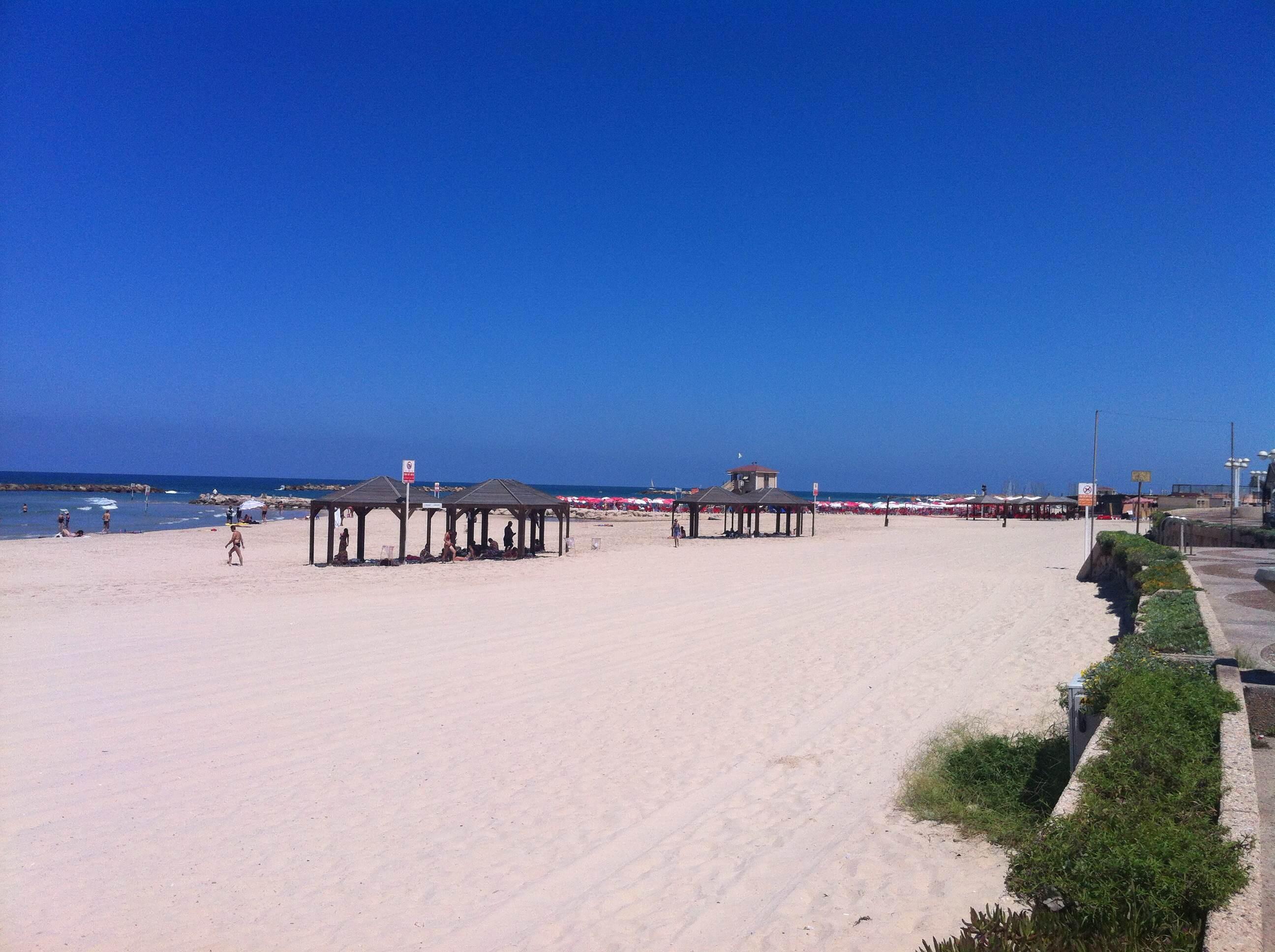 Playas De Tel Aviv, por Juan Carlos Milena