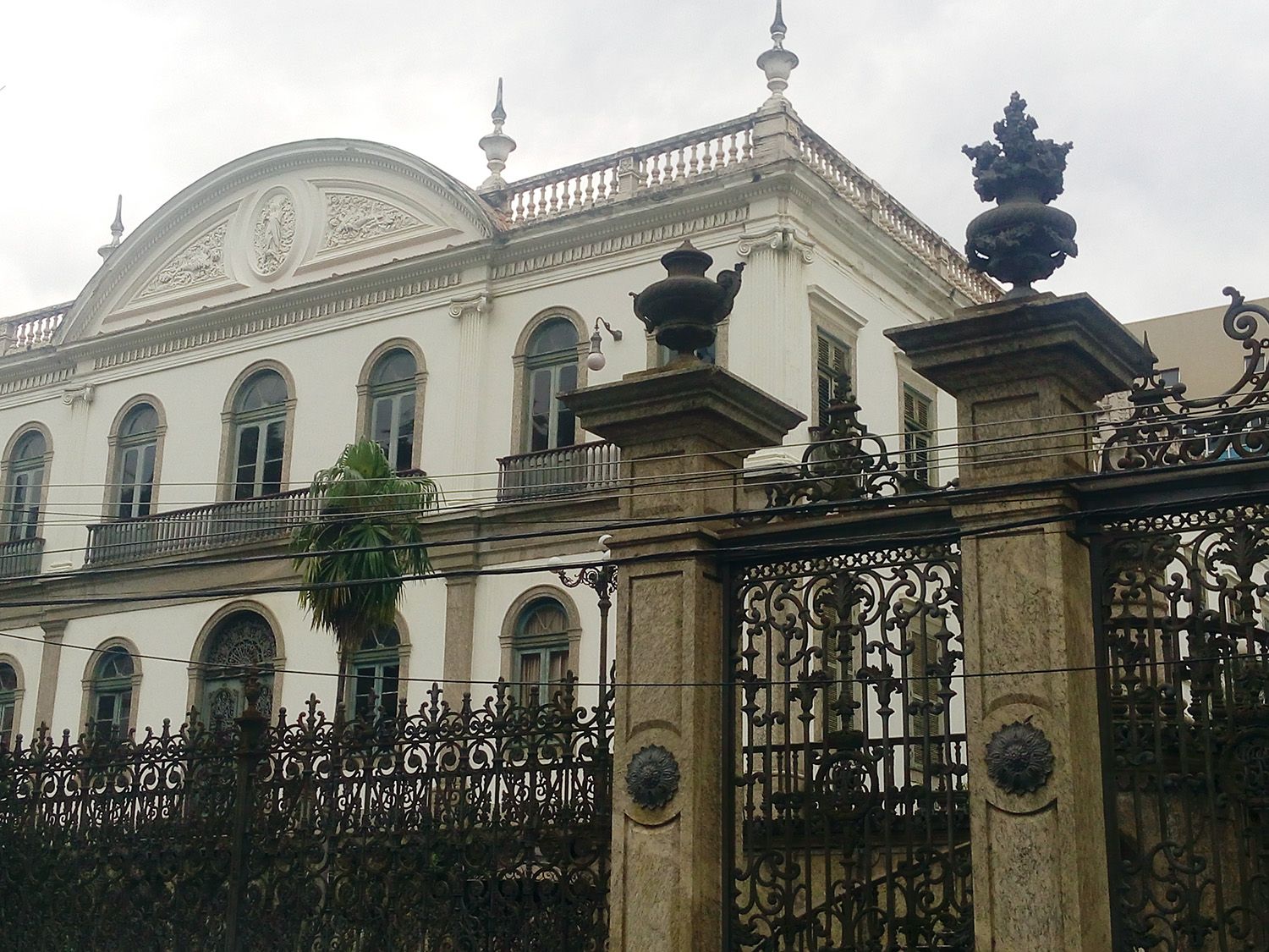 Hospital de Beneficencia Portuguesa, por Tribi Lin