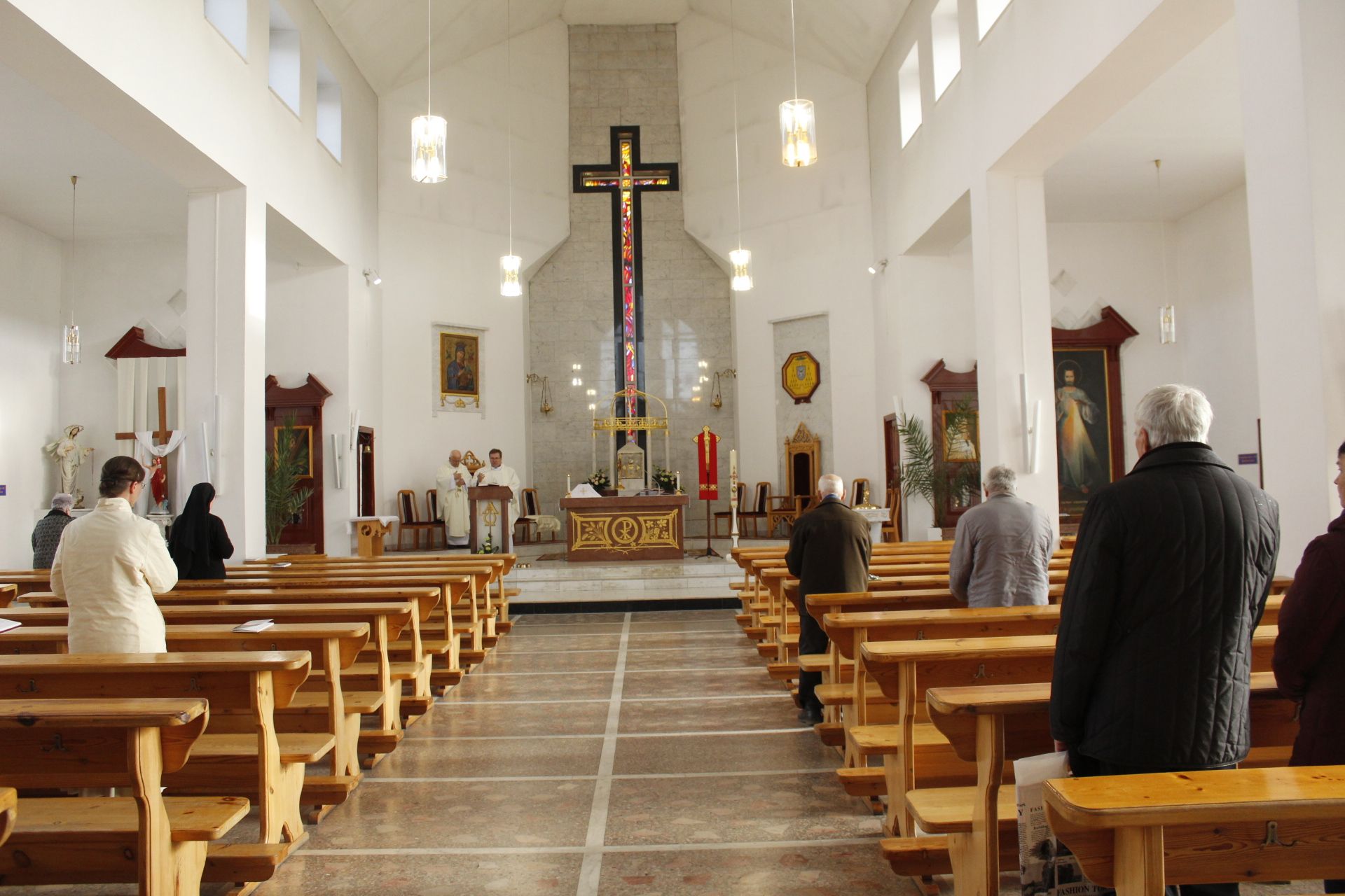 Catedral de Nuestra Señora del Perpetuo Socorro, por Sebastian Muñoz