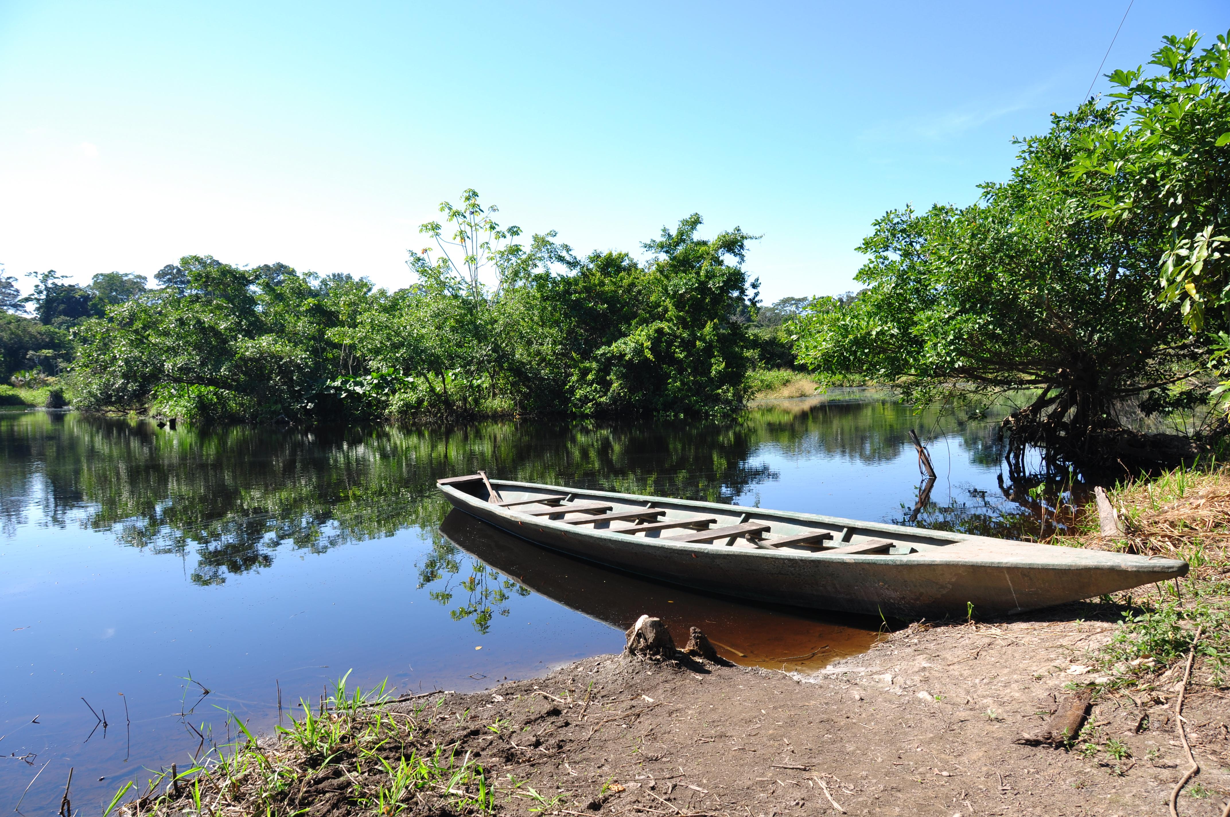 Lagos en Tambopata: maravillas naturales que cautivan y sorprenden