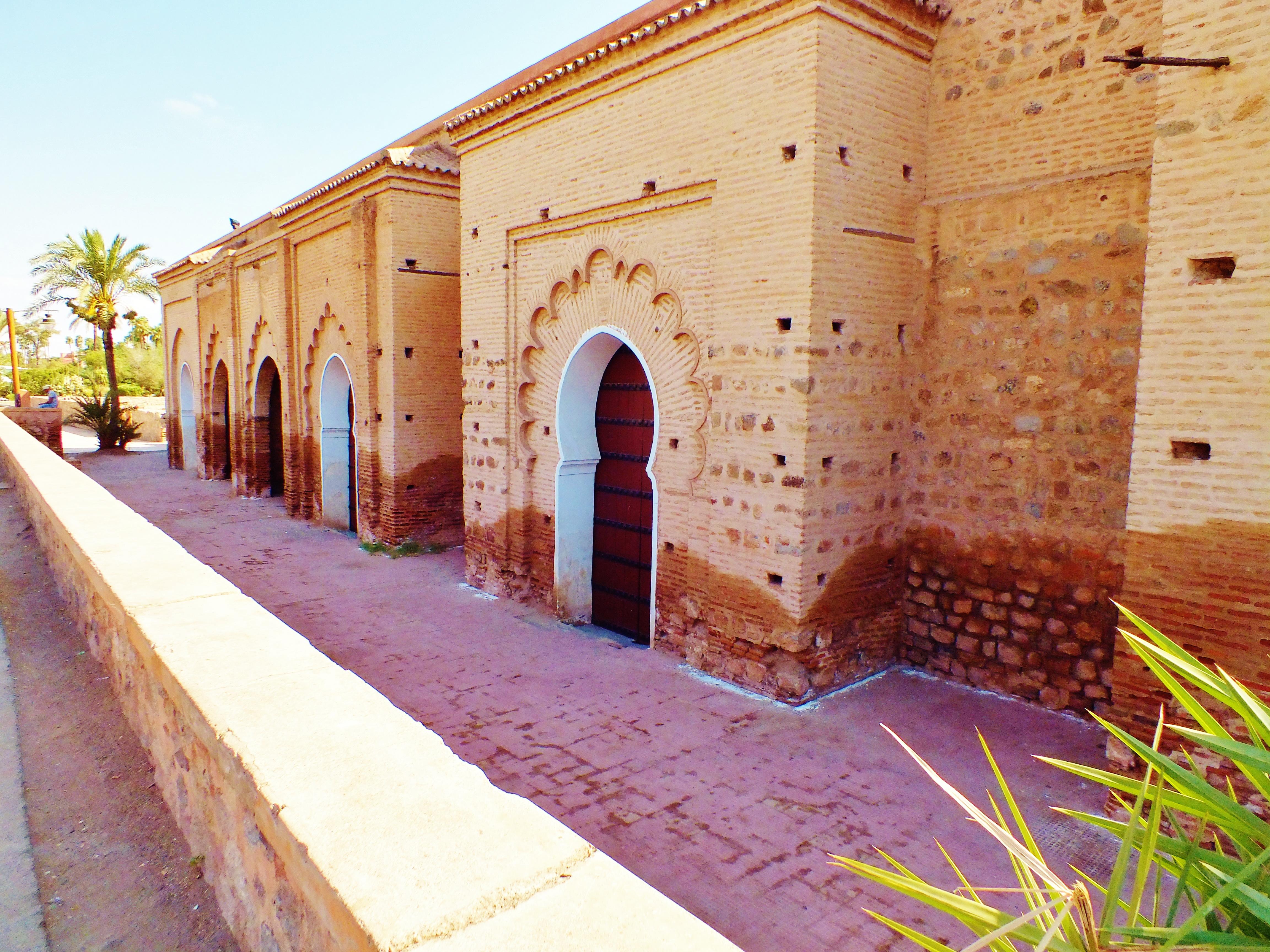 Mezquitas en Marrakech: un recorrido por la espiritualidad y la arquitectura