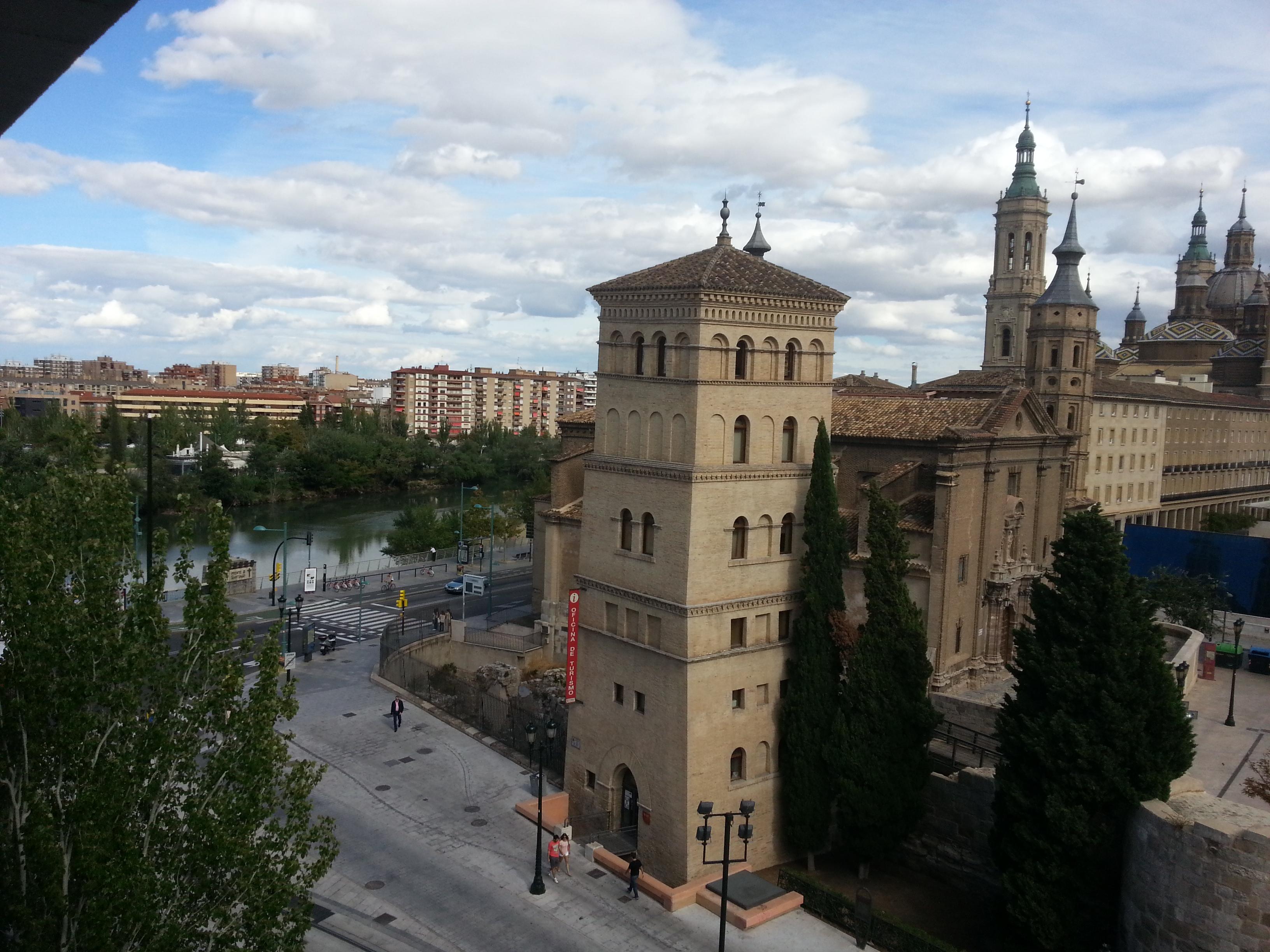 Hotel NH Ciudad de Zaragoza, por Aranchi