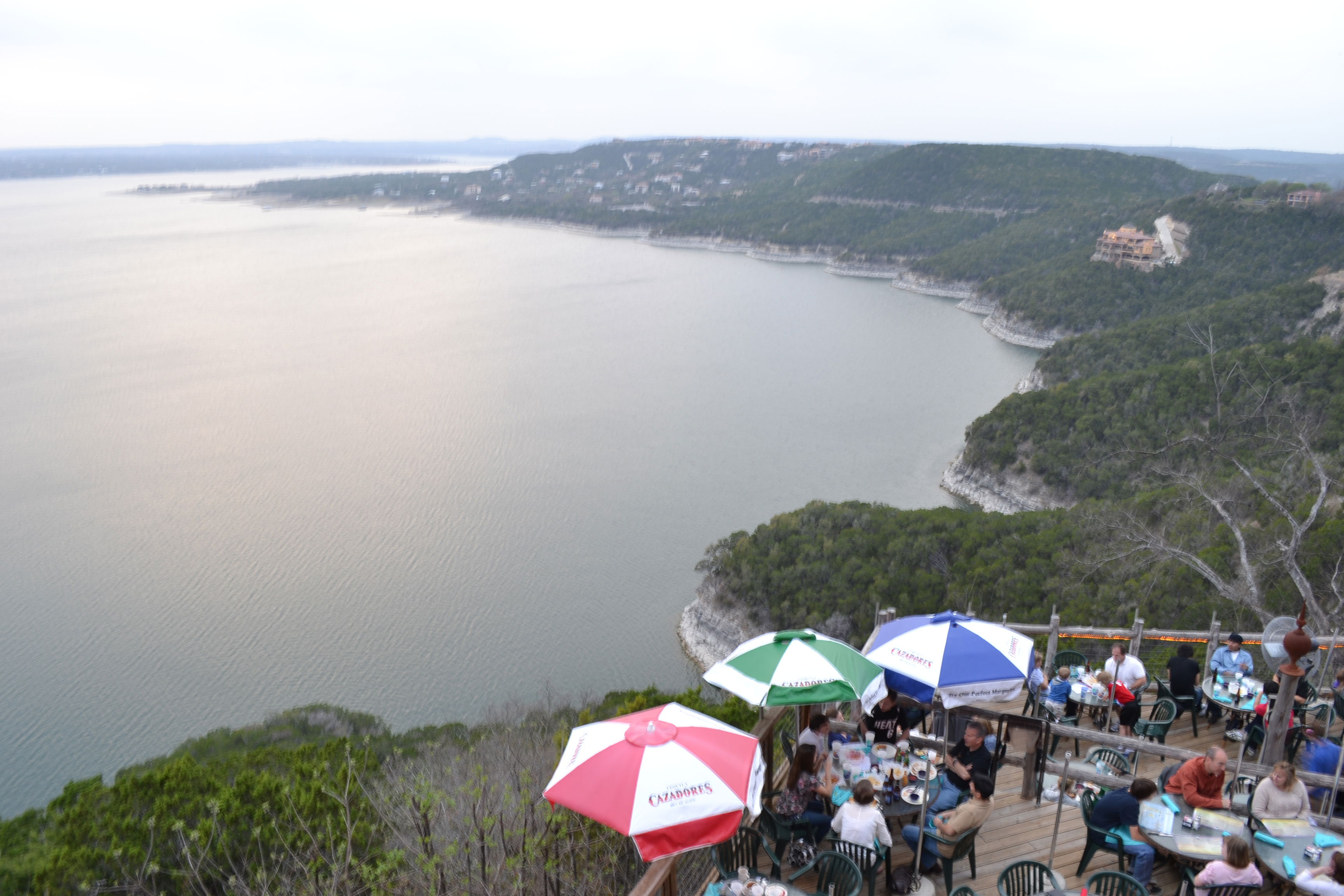 Lago travis, por France Dutertre