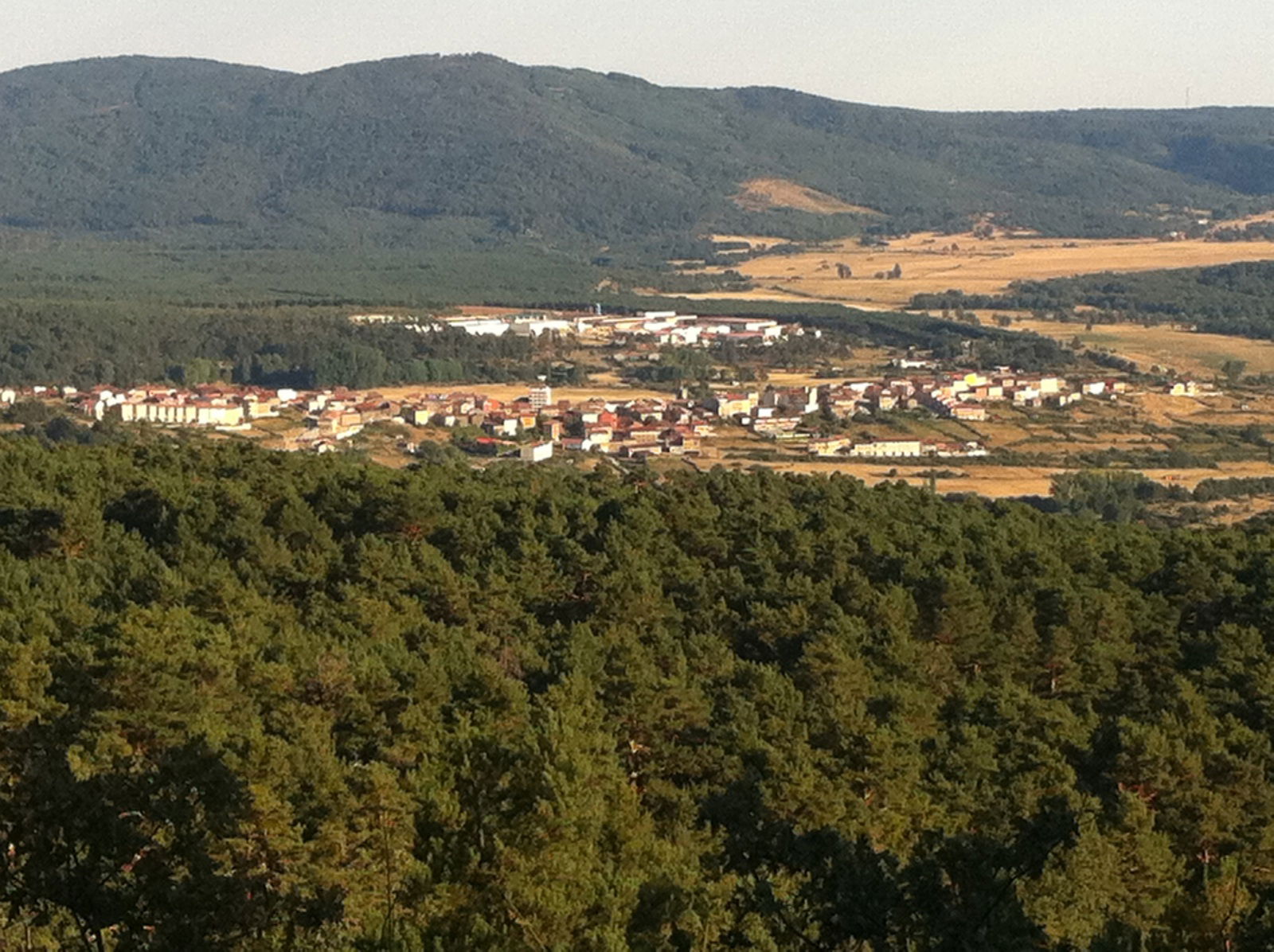 Quintanar De La Sierra, por Danana