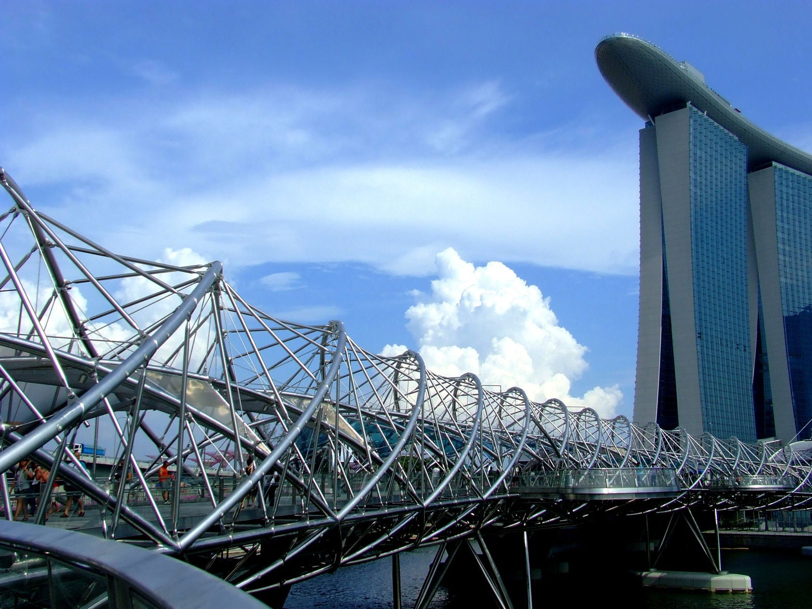 Helix Bridge, por casakika