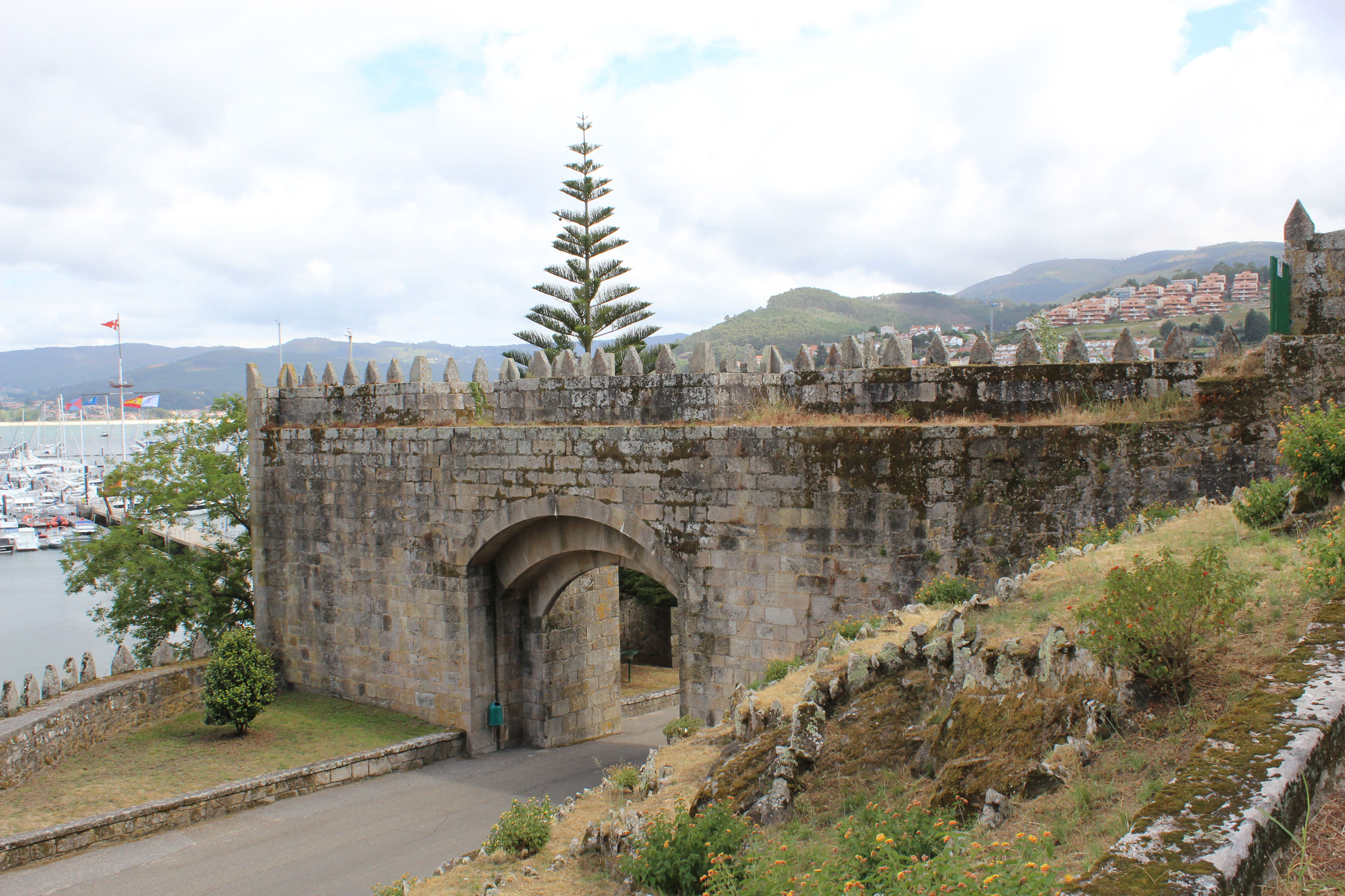 Fortaleza de Monterreal, por Nuria G