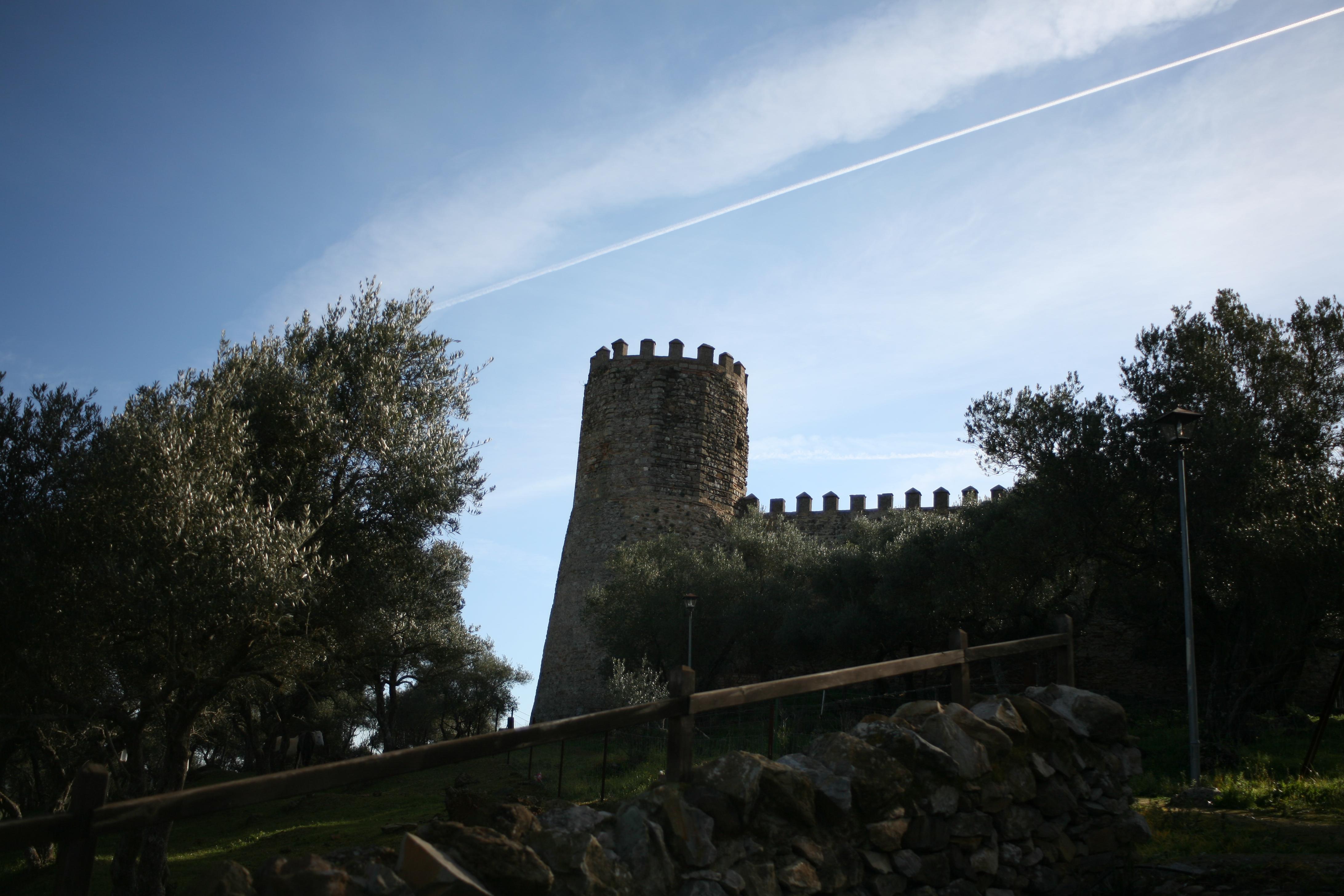 Castillos en Sierra Norte de Sevilla: un viaje por la historia y la belleza