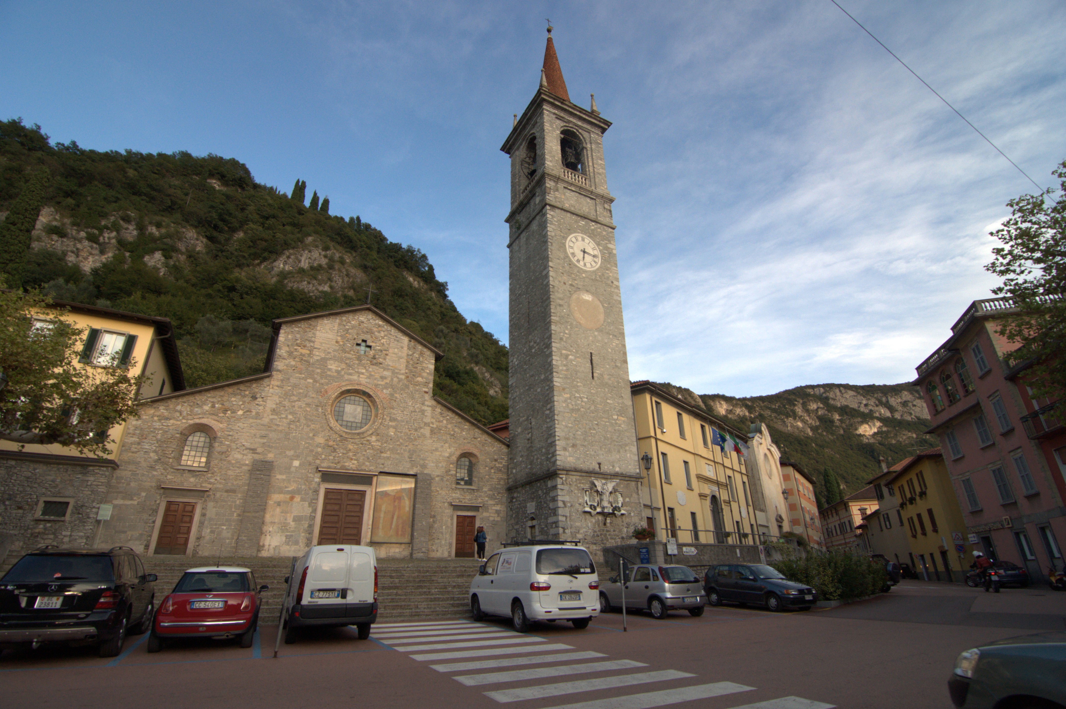 Iglesias en Varenna: Un recorrido por la espiritualidad y la belleza arquitectónica