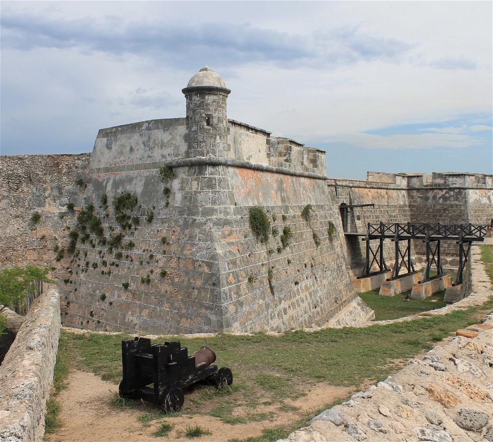 Morro Castle - Castles, Palaces and Fortresses