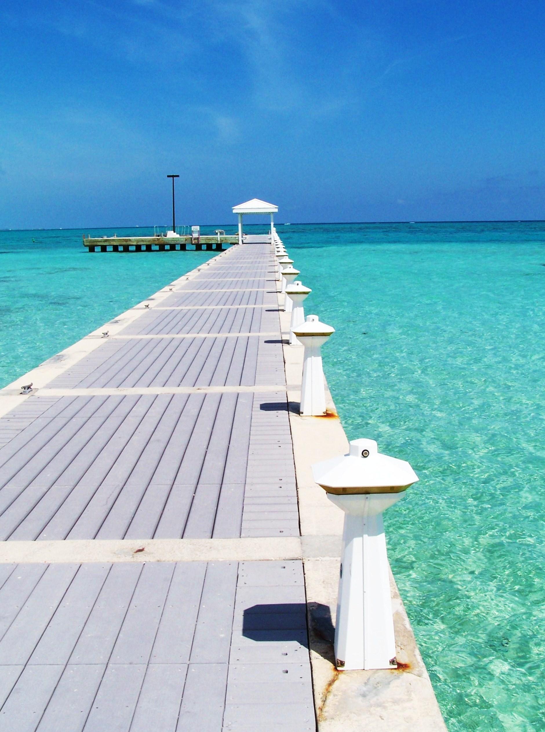 Playas en Islas Caimán: un paraíso de arena y aguas cristalinas