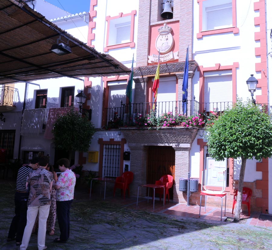 Ayuntamiento de El Burgo, por Marilo Marb