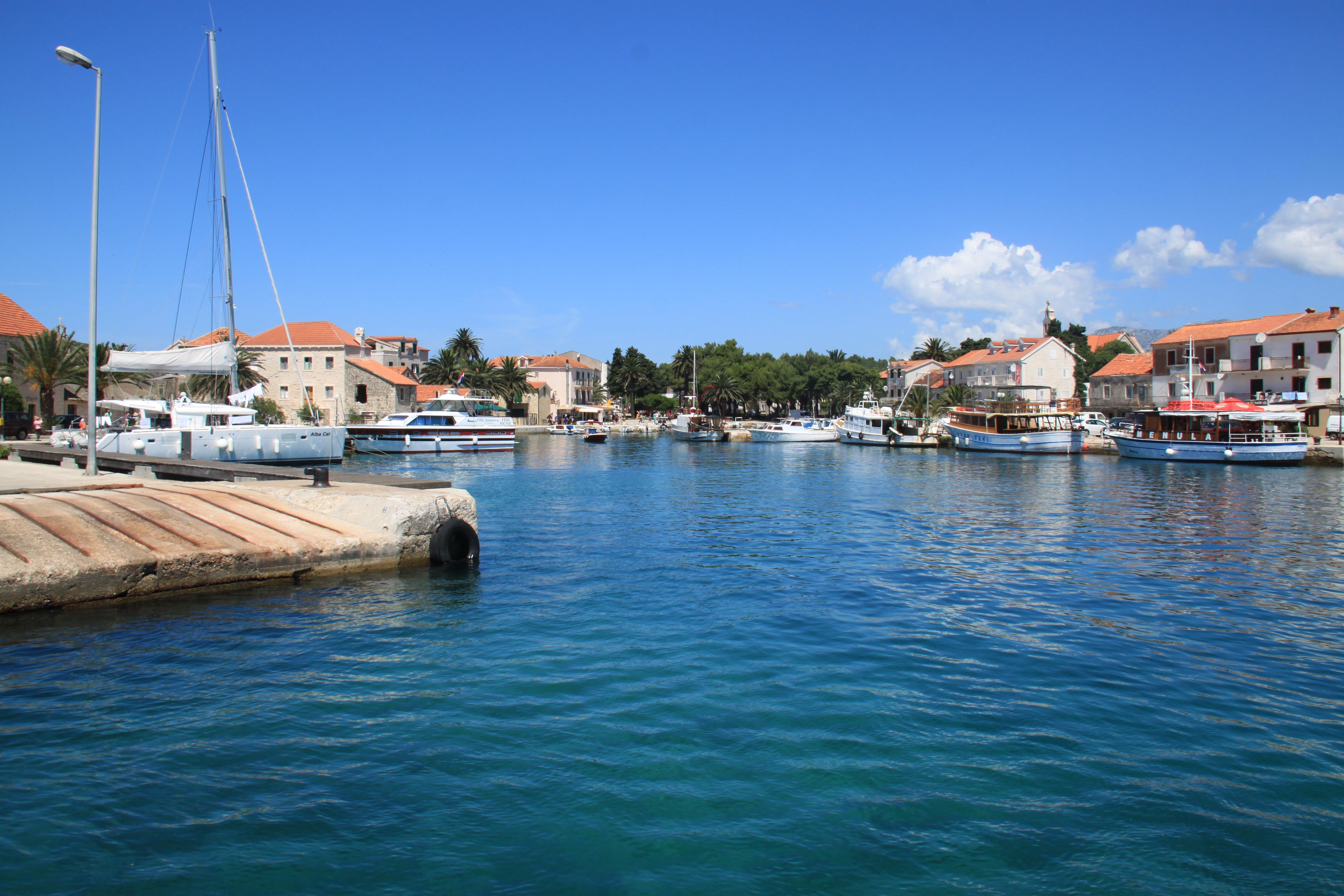 Pueblos en Split-Dalmacija: un viaje por la magia de la costa croata