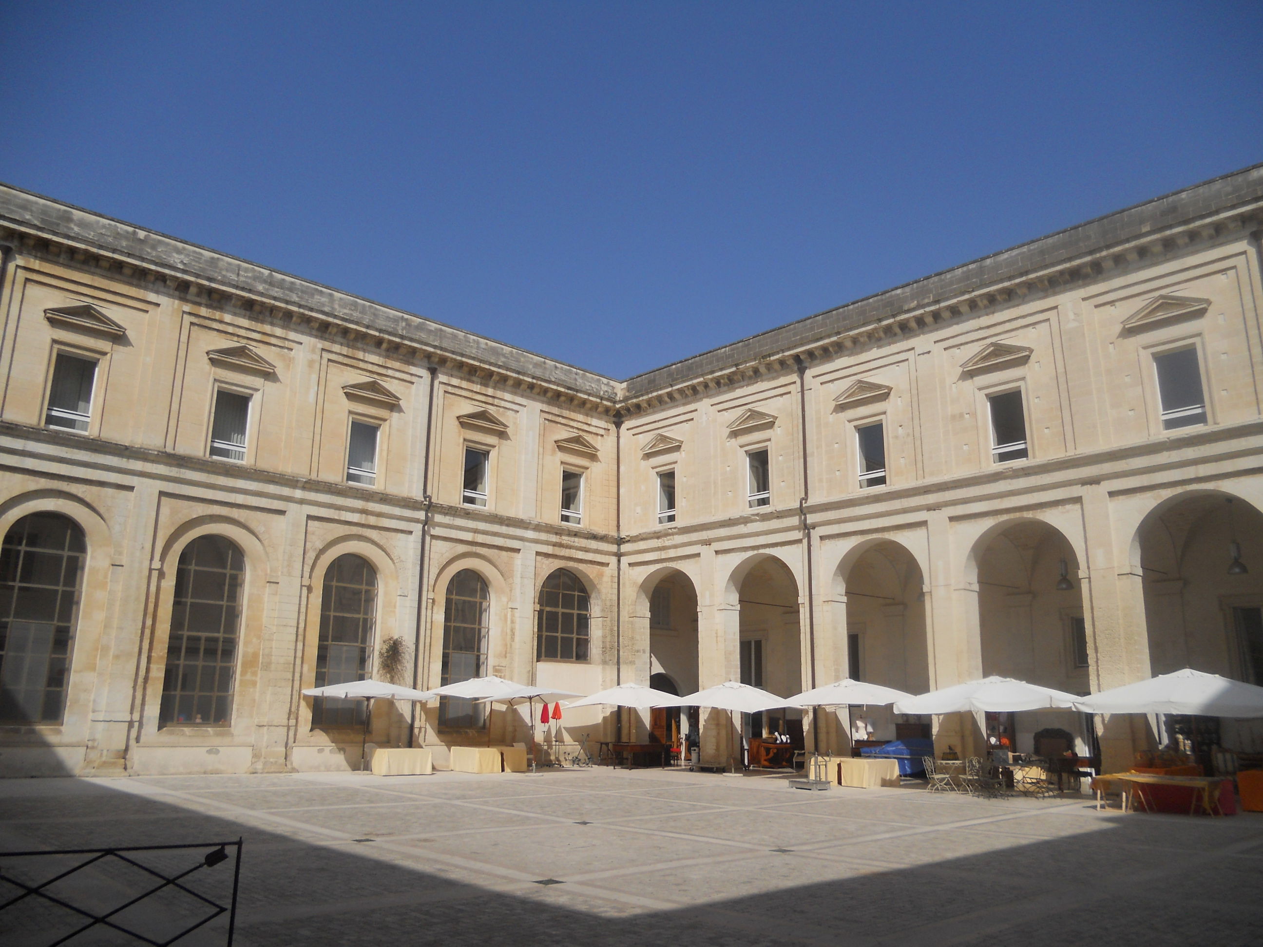 Monastero dei Teatini, por Azzonzo