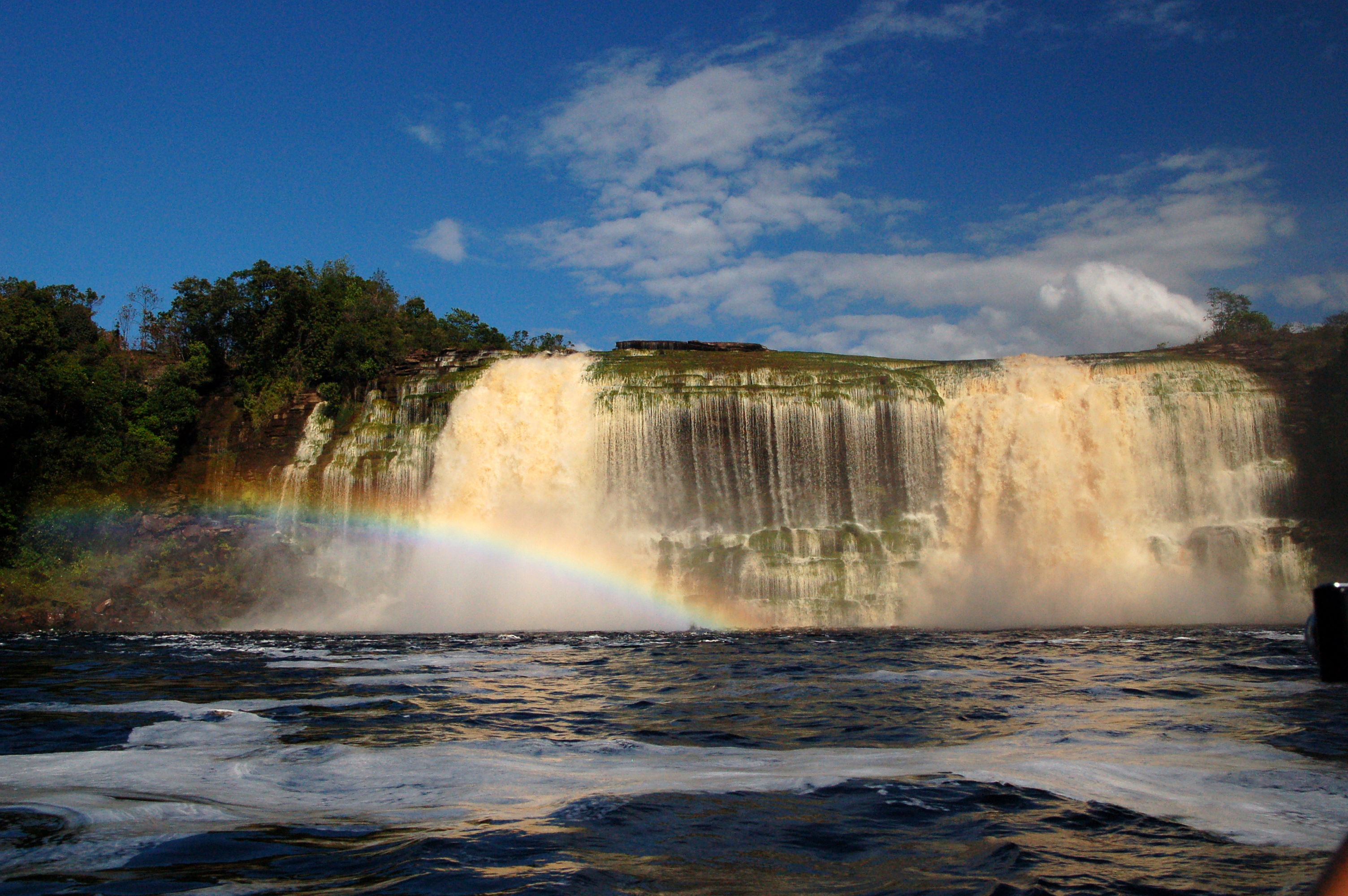 Salto El Hacha, por naxos