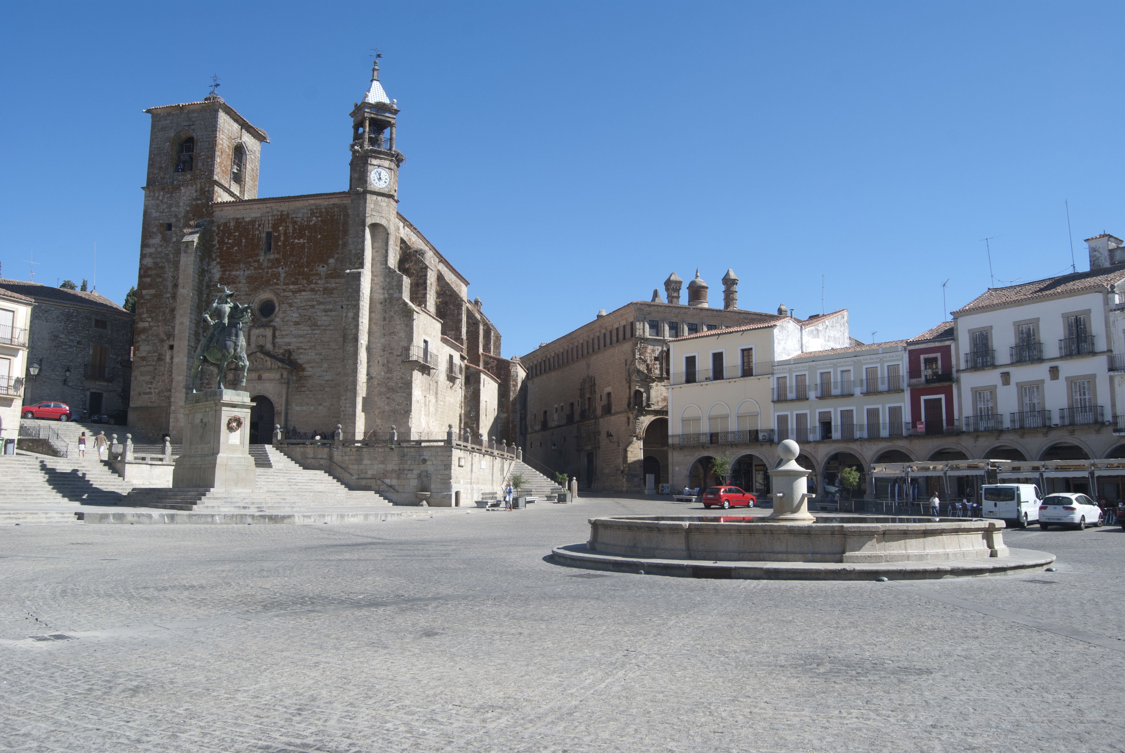 Plaza Mayor de Trujillo, por Fanyfa