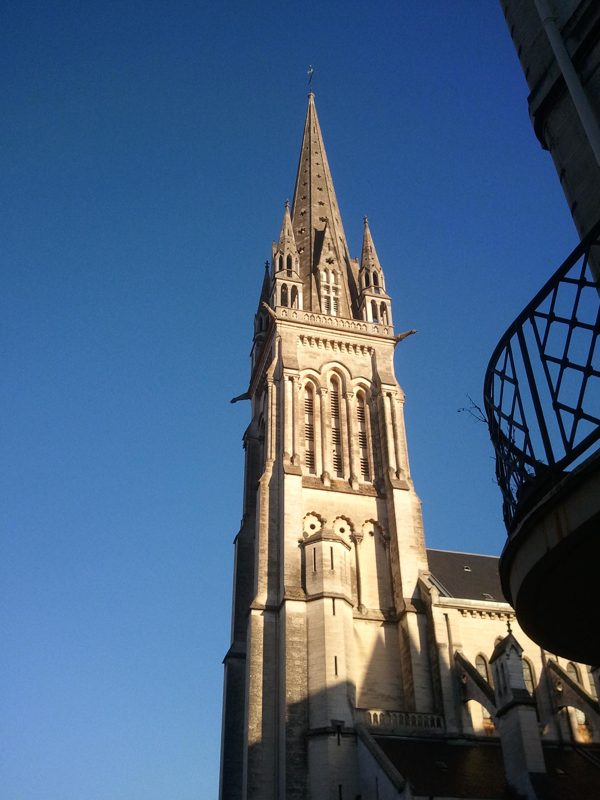 Iglesia Saint Martin, por Marie & Matt