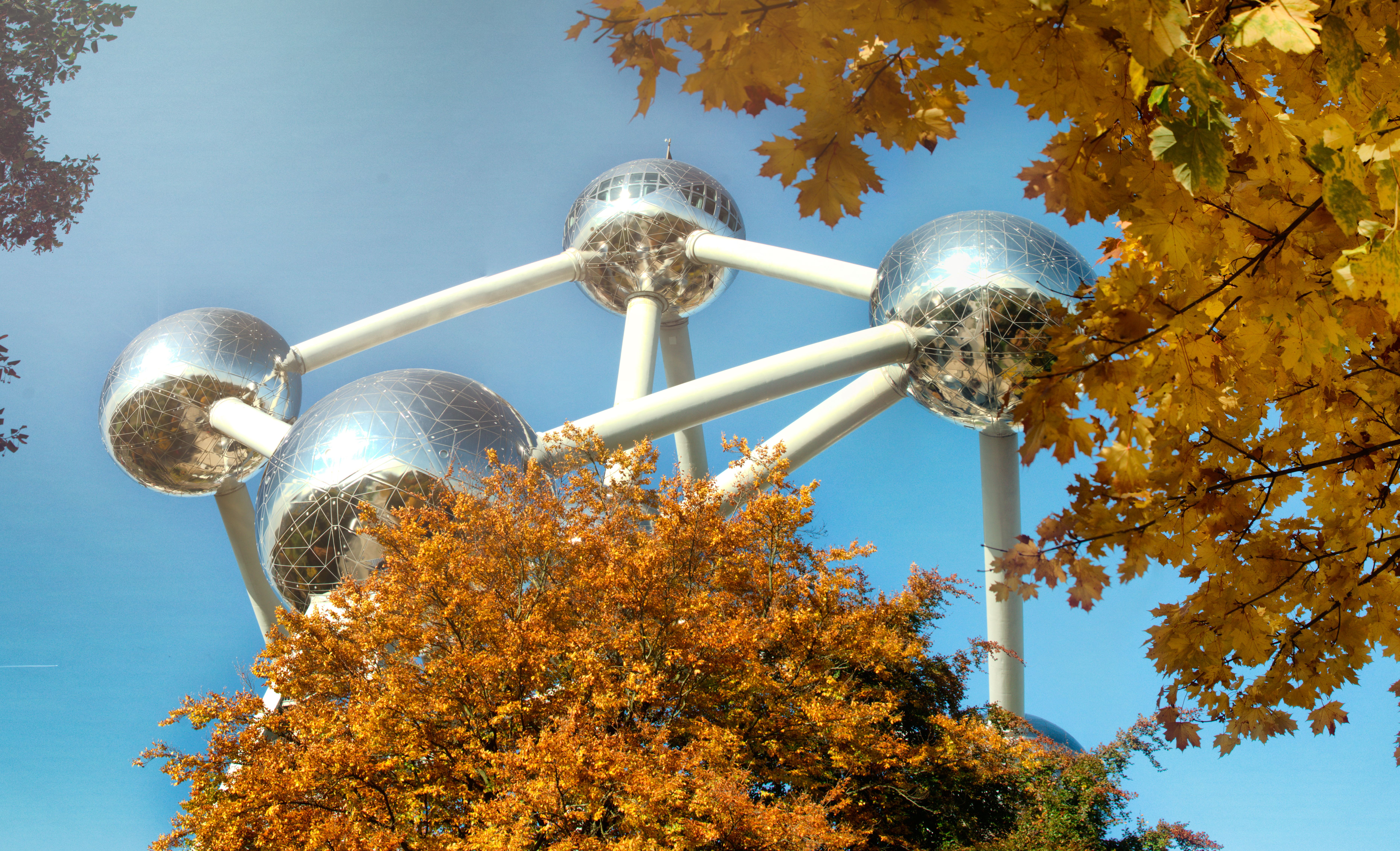 Descubre los fascinantes monumentos históricos de Bruselas que no puedes perderte