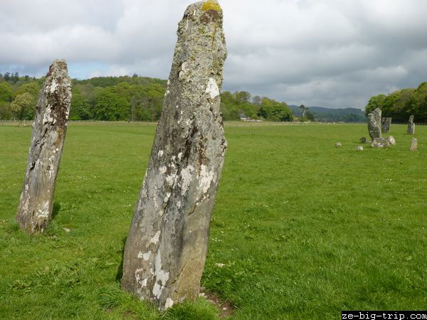 Standing stones, por Roland Flutet