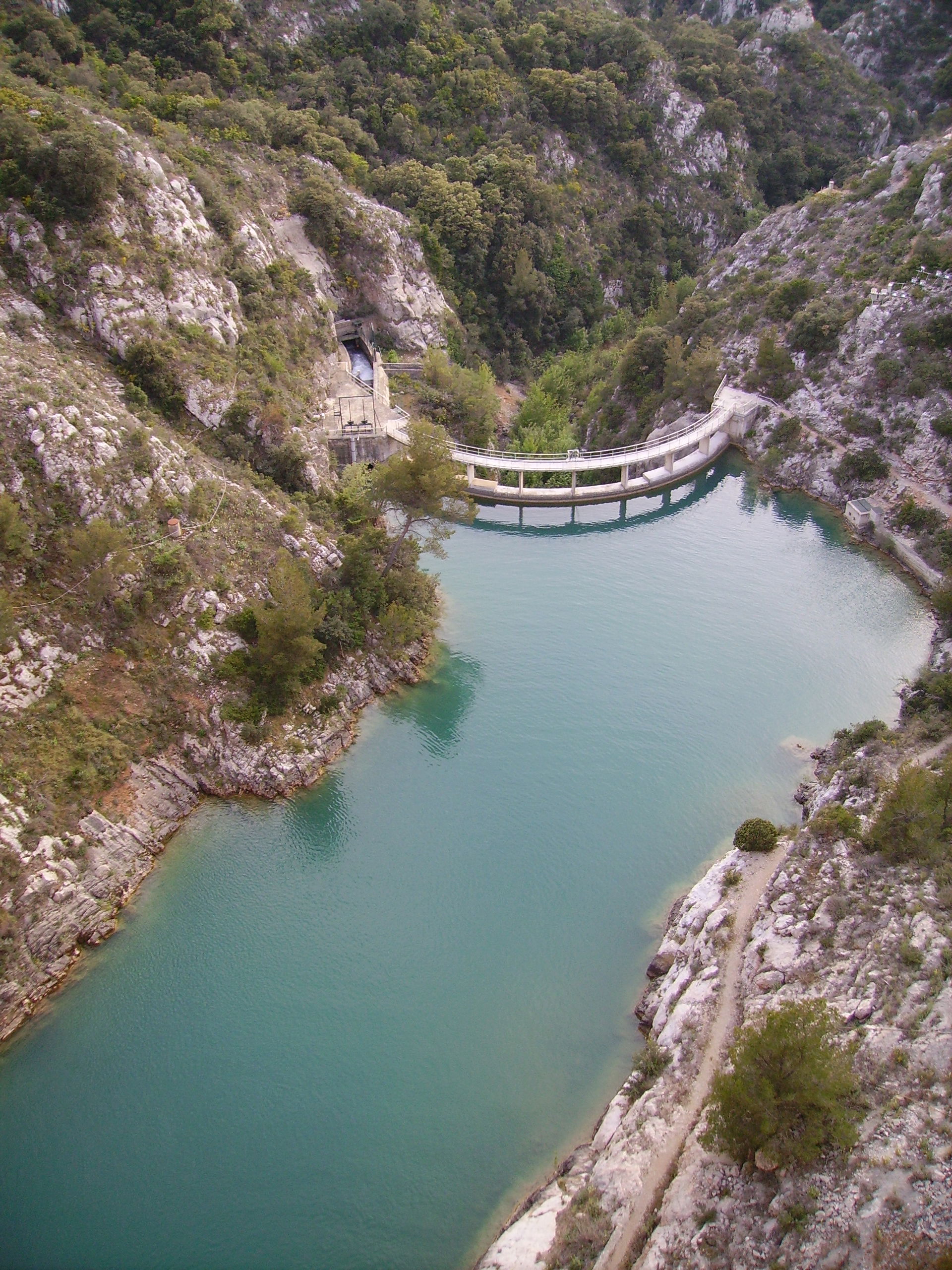 Presa de Bimont, por Marine BOHIN