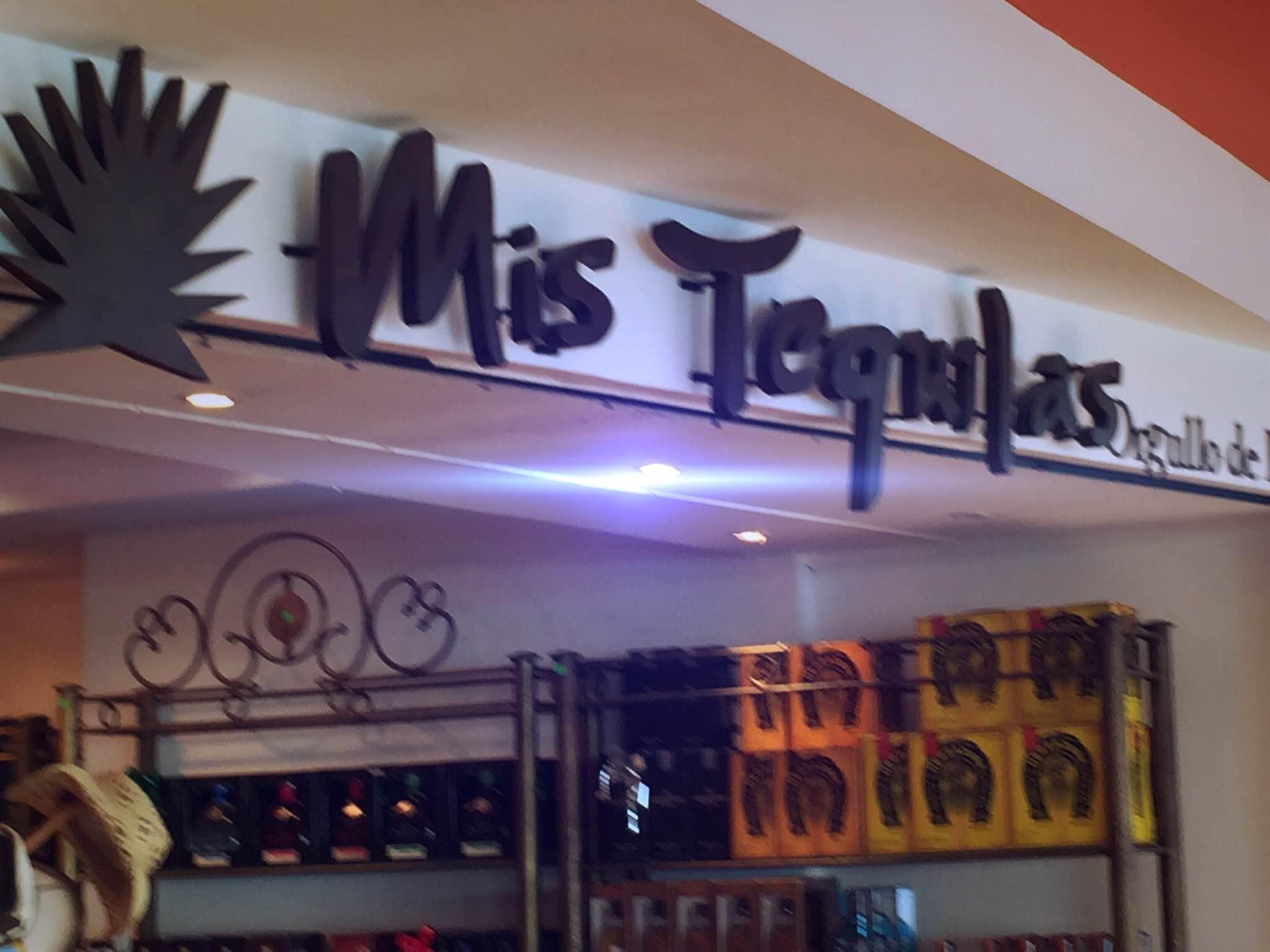 Mis Tequilas, por Diana Patricia Montemayor Flores