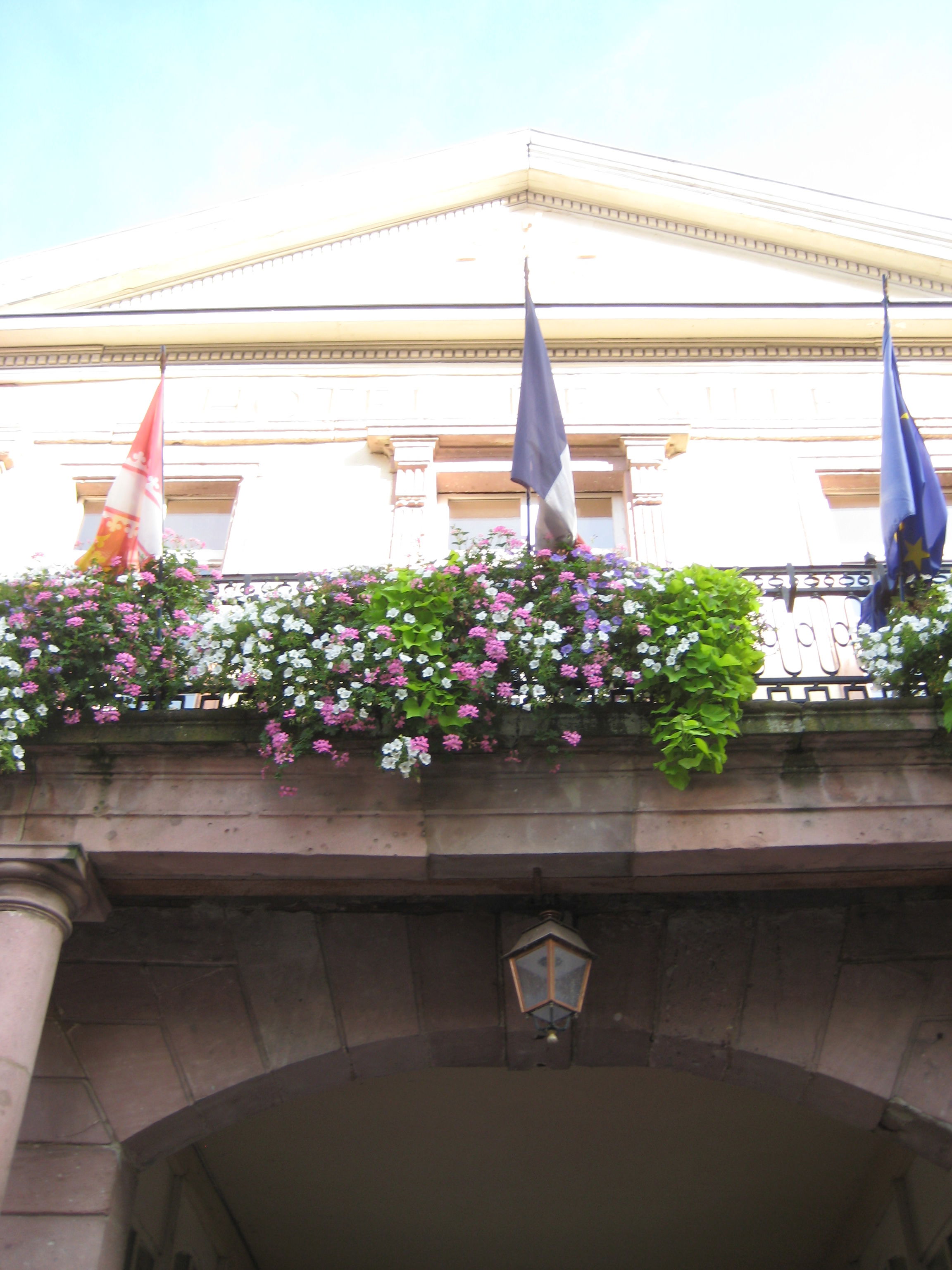 Ayuntamiento Riquewihr, por létii