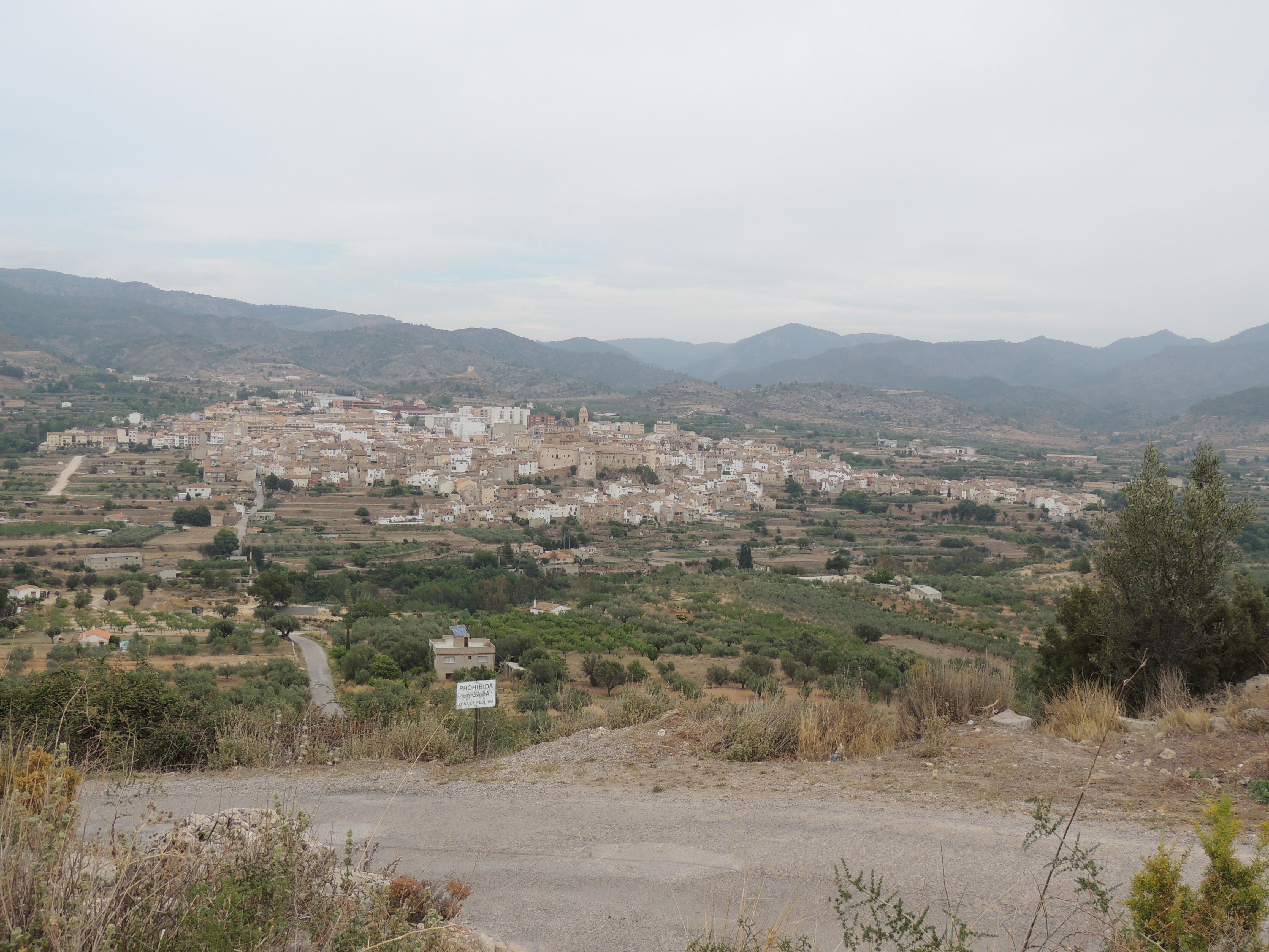 Pueblos de Chelva: Descubre el Encanto de Sus Rincones y Tradiciones