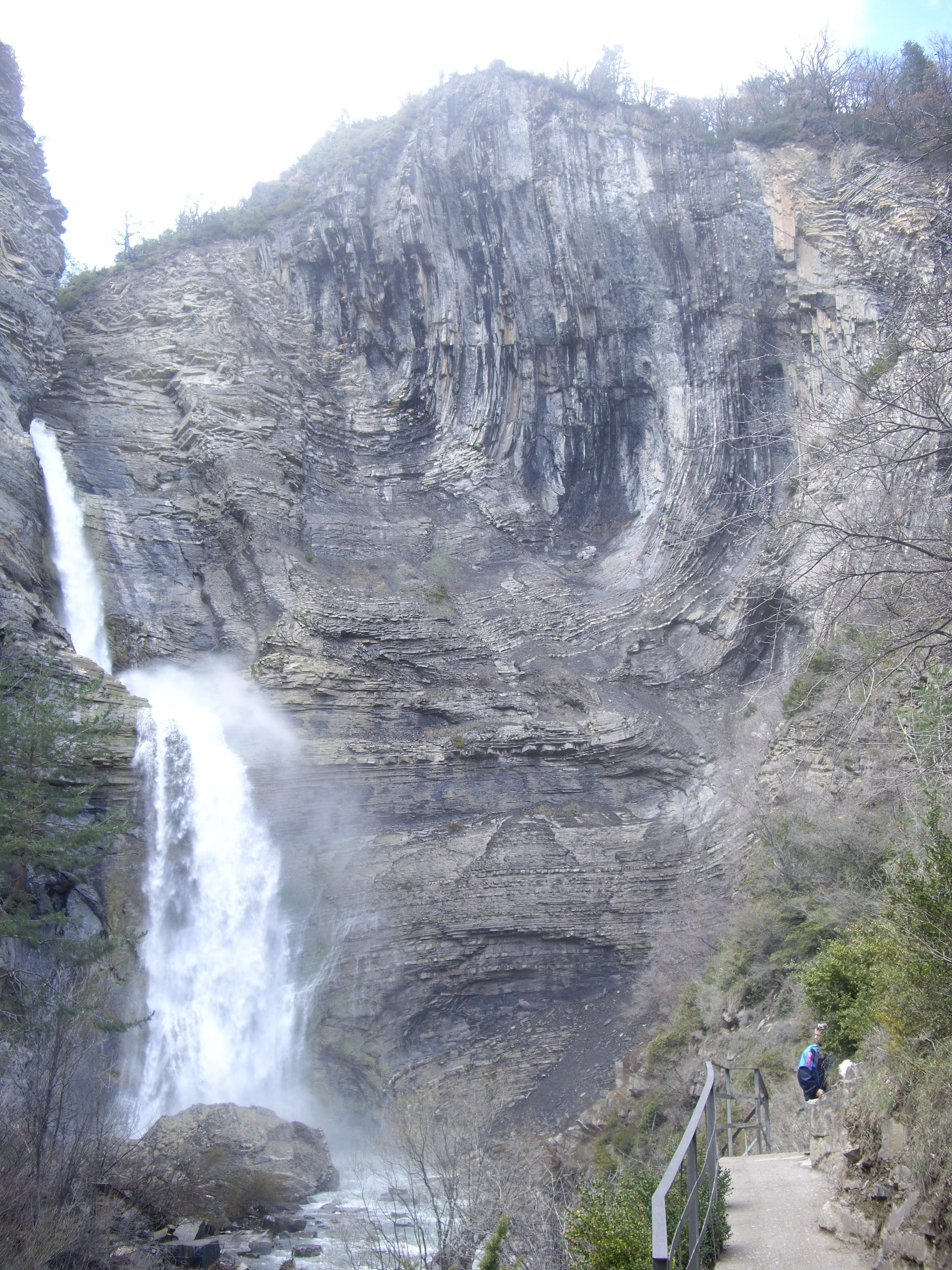 Cascada De Sorrosal, por dececon