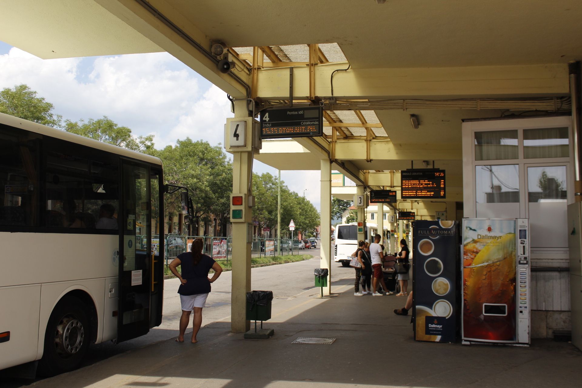 Estación de Autobuses, por Sebastian Muñoz