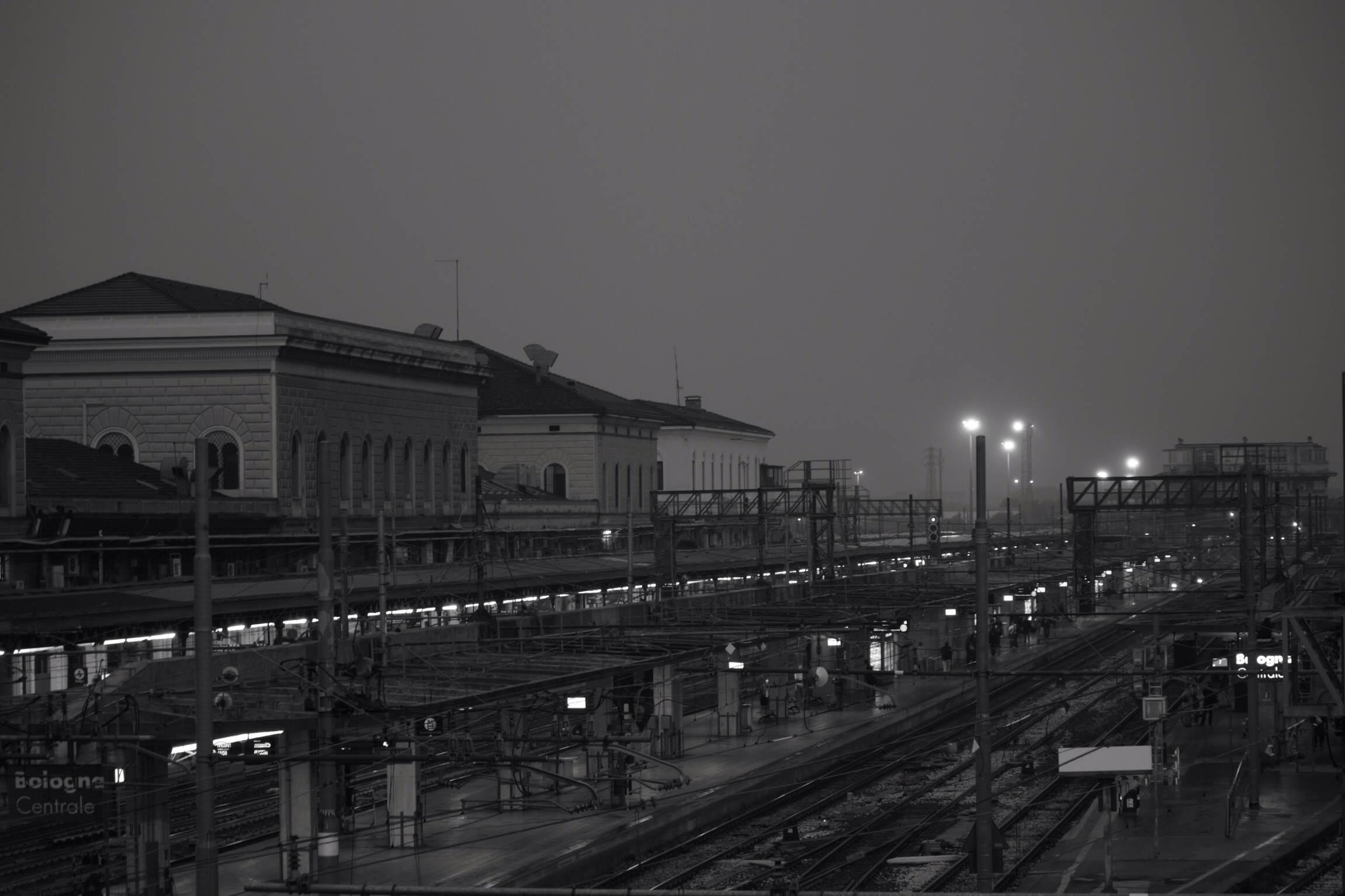 Estación de Bolonia Central, por Pedro Fernandez Ruiz