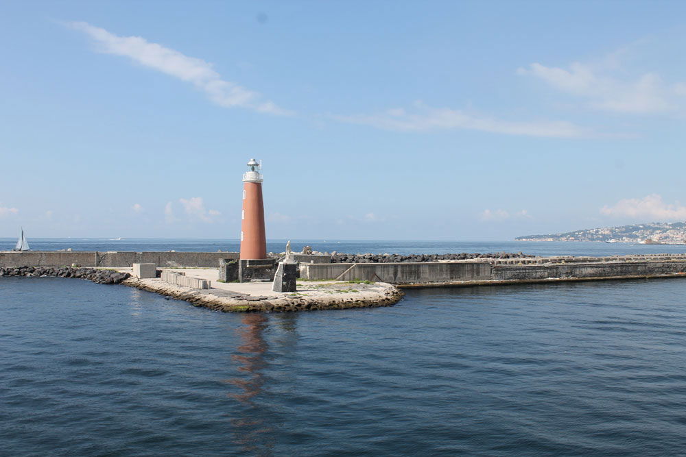 Faro San Gennaro, por Francesca Martire